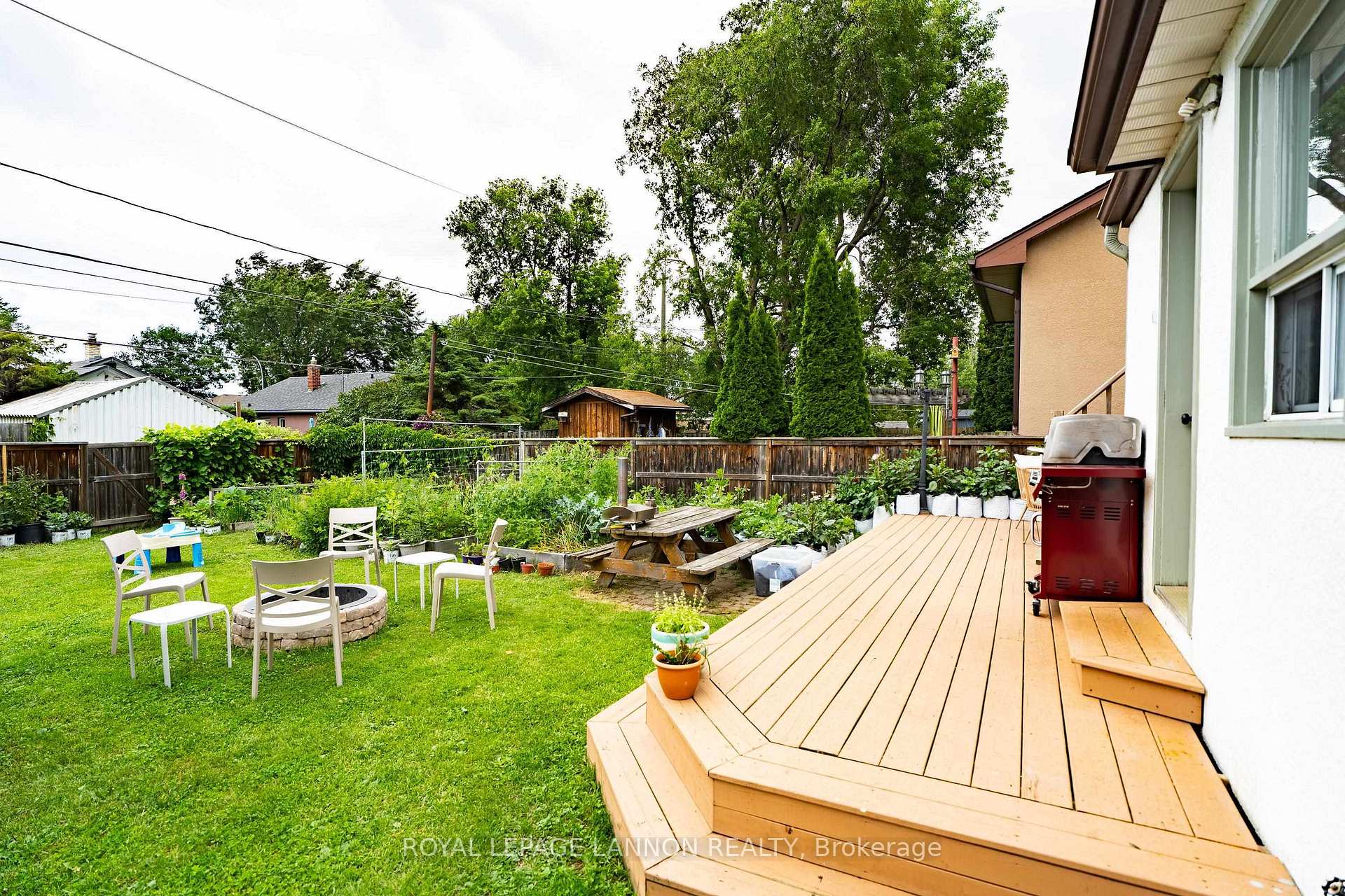 Photo 28 of 2029 Hamilton Ave., Thunder Bay, Hyde Park — HOMEH