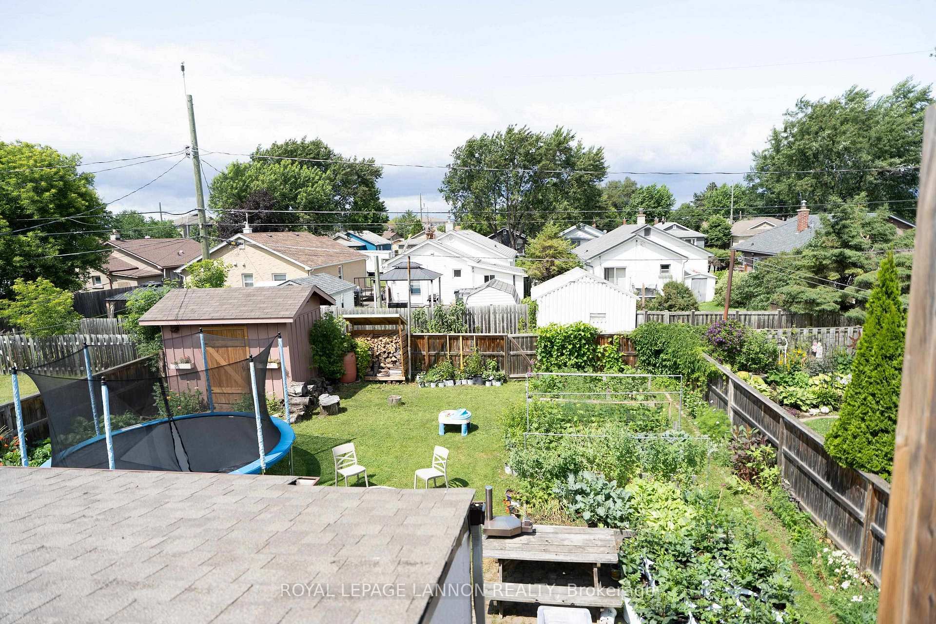 Photo 46 of 2029 Hamilton Ave., Thunder Bay, Hyde Park — HOMEH