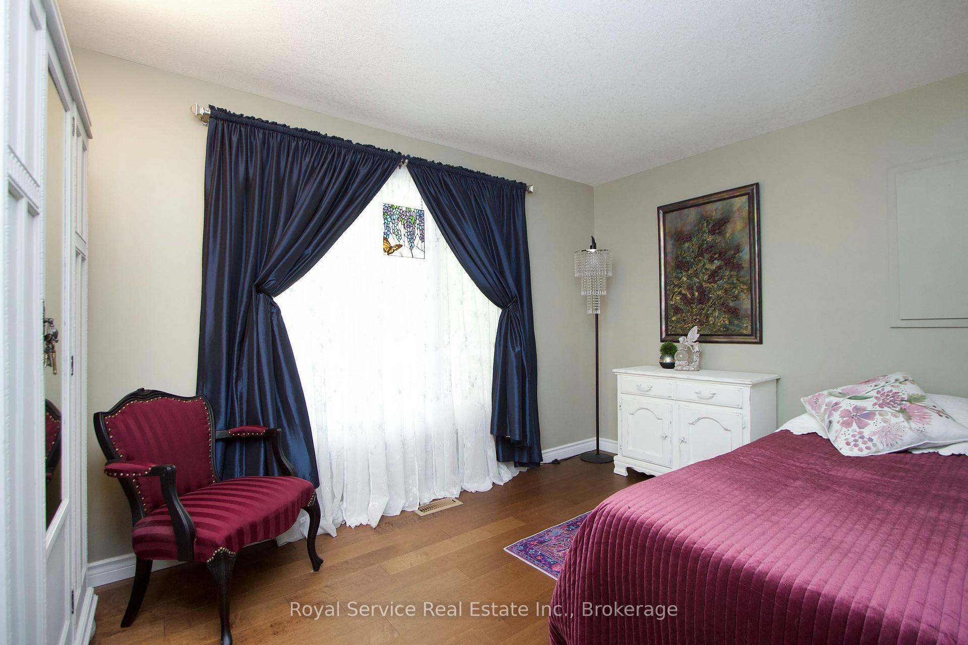 Photo 24 of 27 Cornerbrook Court, Clarington, Newcastle — HOMEH