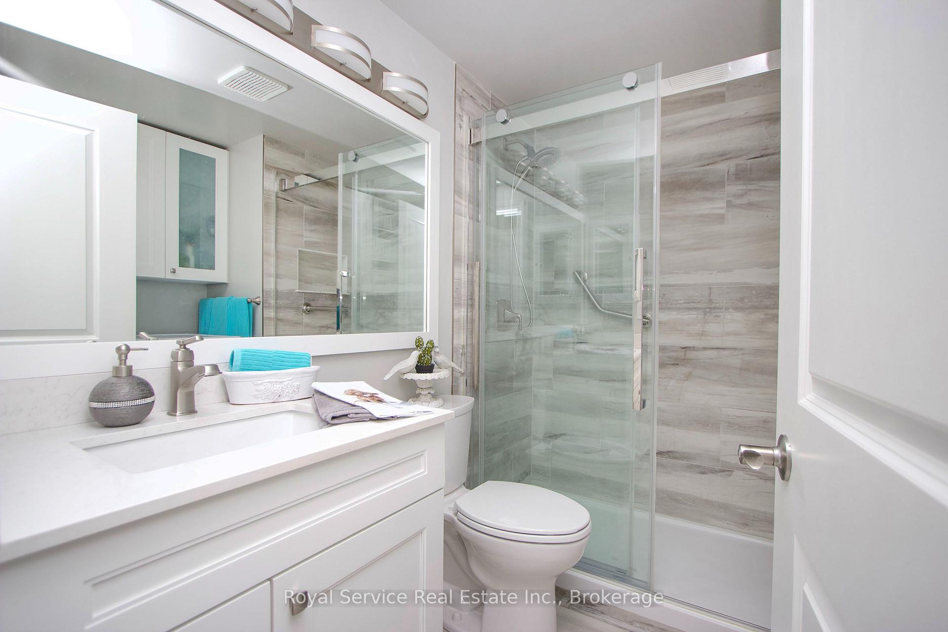Photo 25 of 27 Cornerbrook Court, Clarington, Newcastle — HOMEH