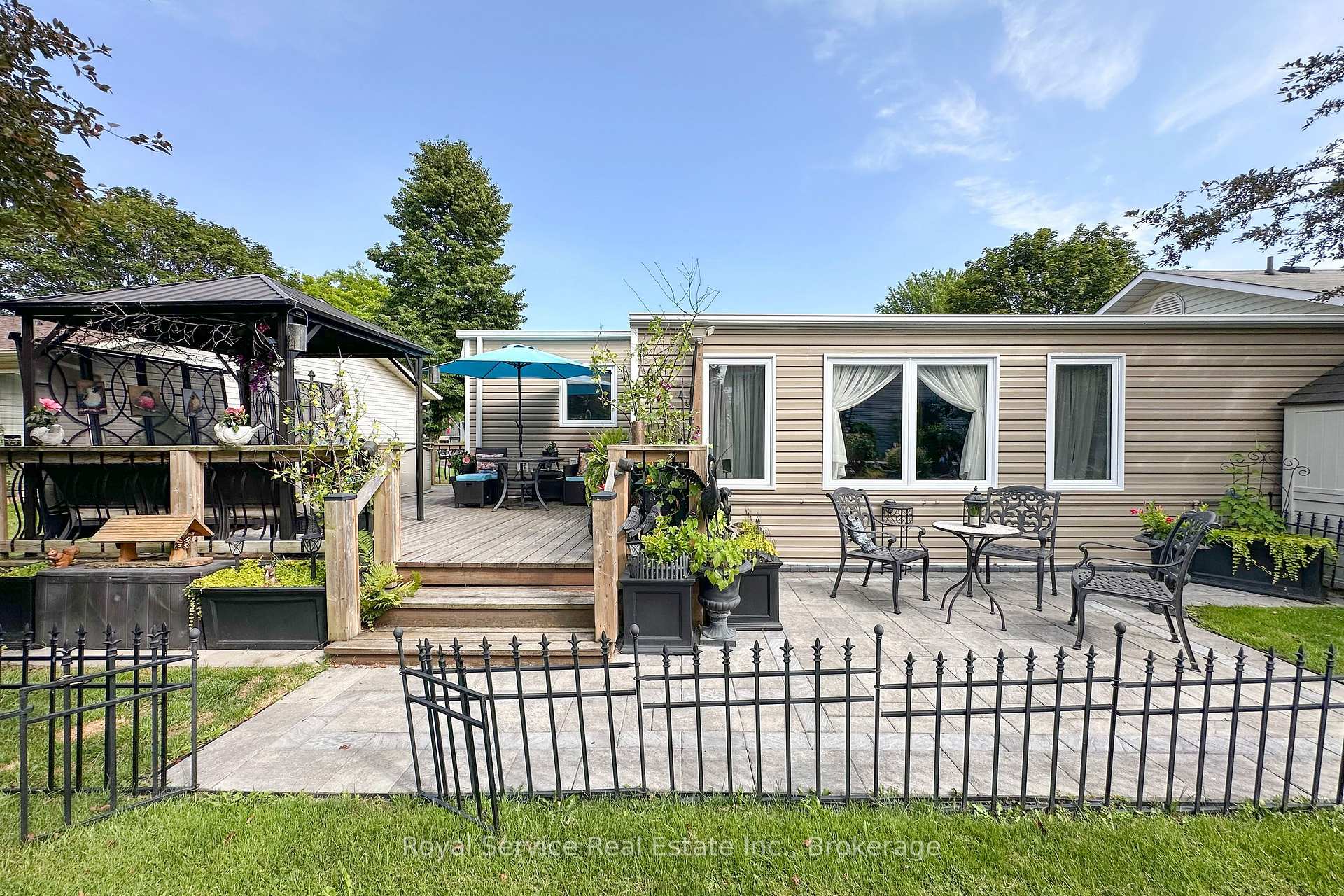 Photo 32 of 27 Cornerbrook Court, Clarington, Newcastle — HOMEH