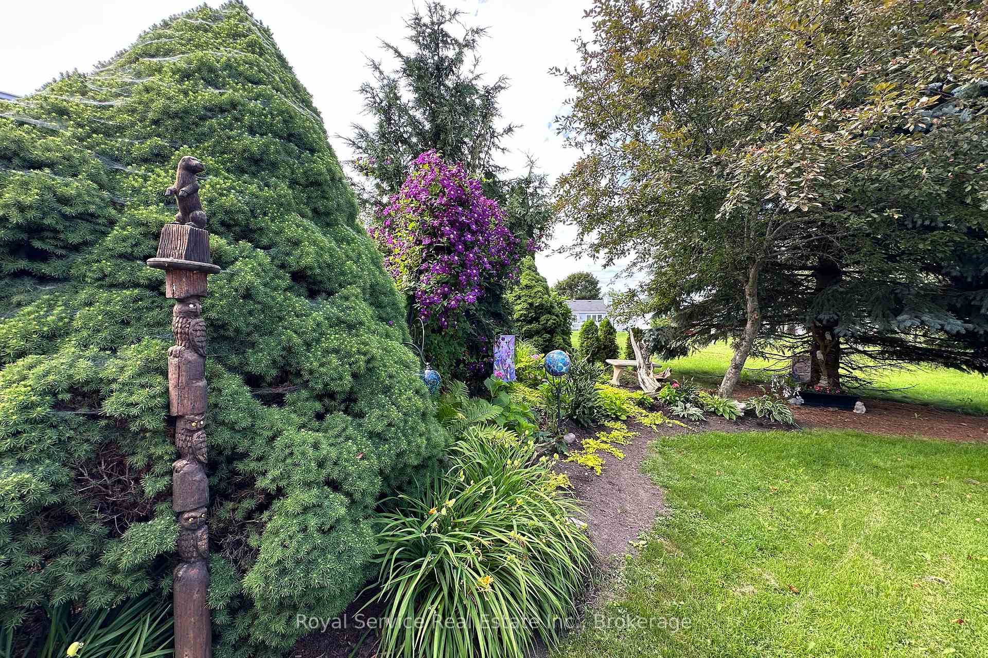 Photo 36 of 27 Cornerbrook Court, Clarington, Newcastle — HOMEH