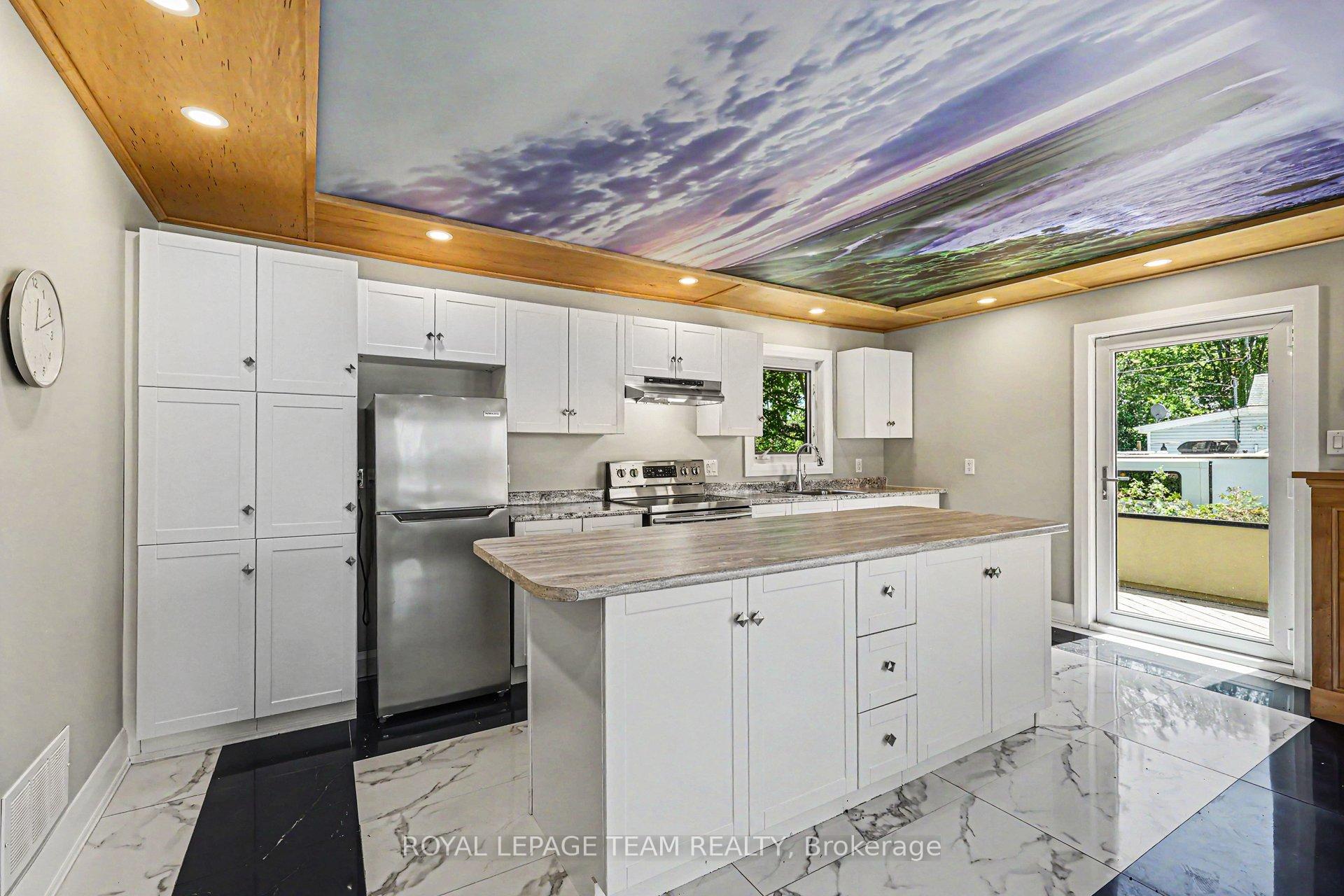 Photo 8 of 5066K Lorne Bridge Road, Ottawa, Osgoode — HOMEH