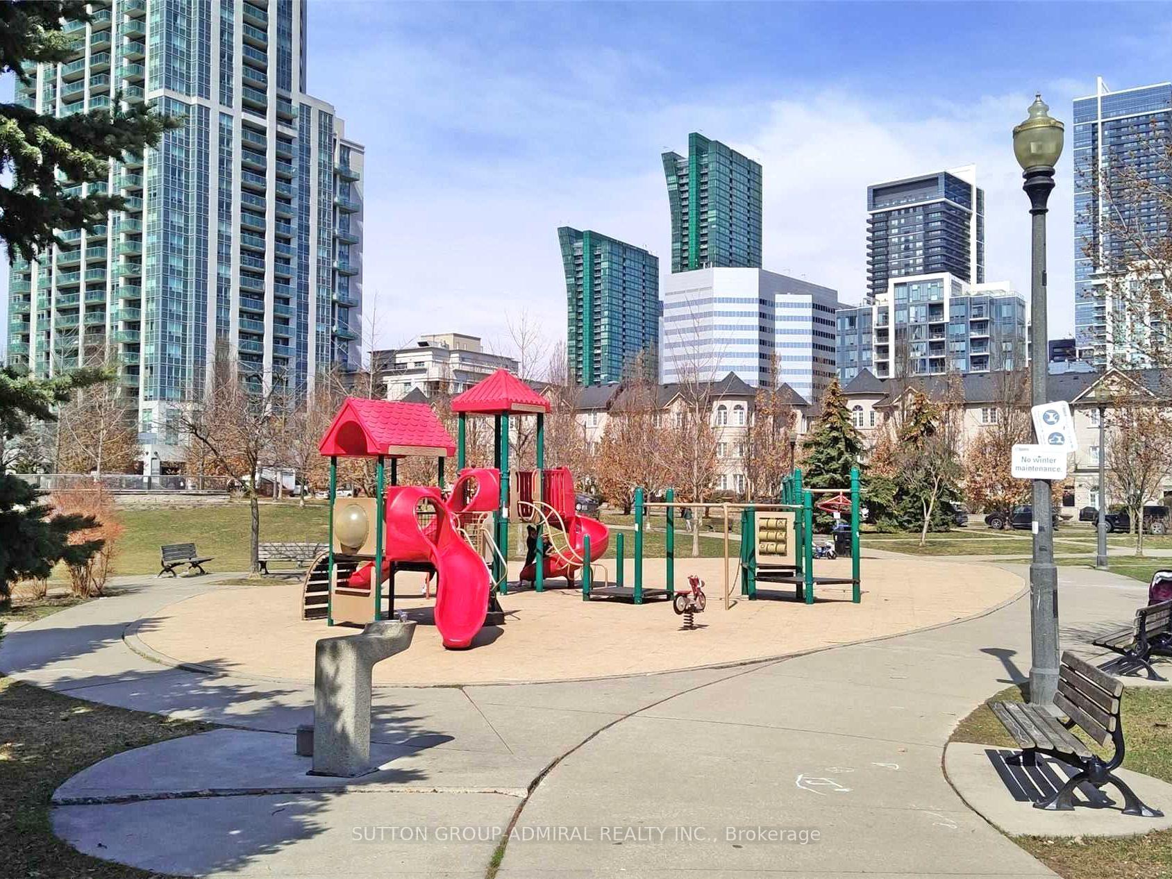 Photo 8 of Unit 356, 3 Everson Drive, North York, Willowdale East — HOMEH