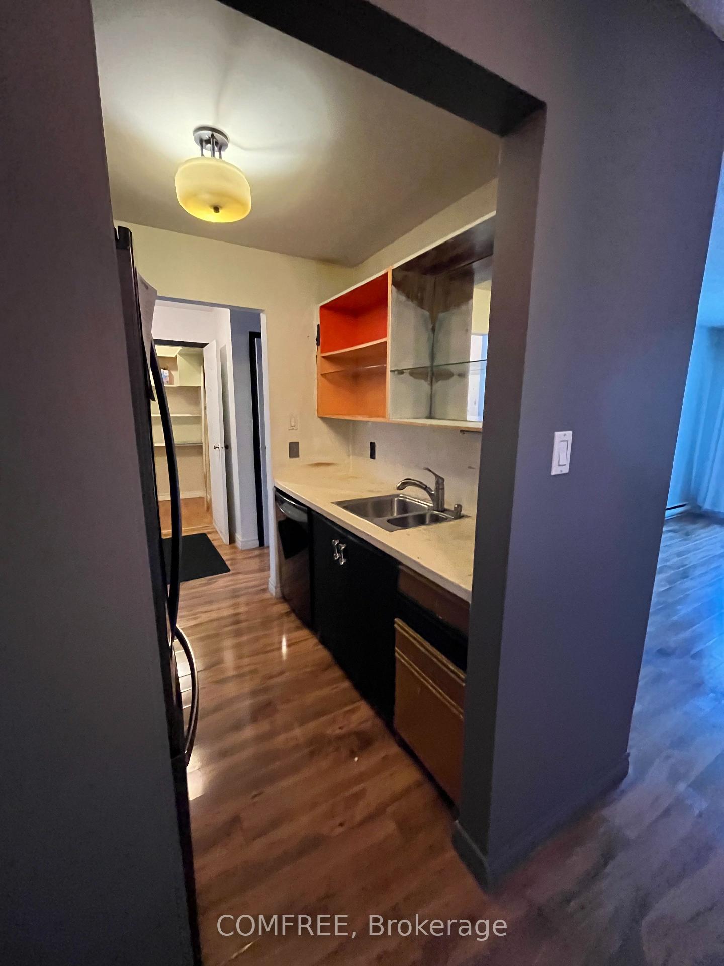 Photo 4 of Unit 41, 136 Conway Drive, London, South X — HOMEH