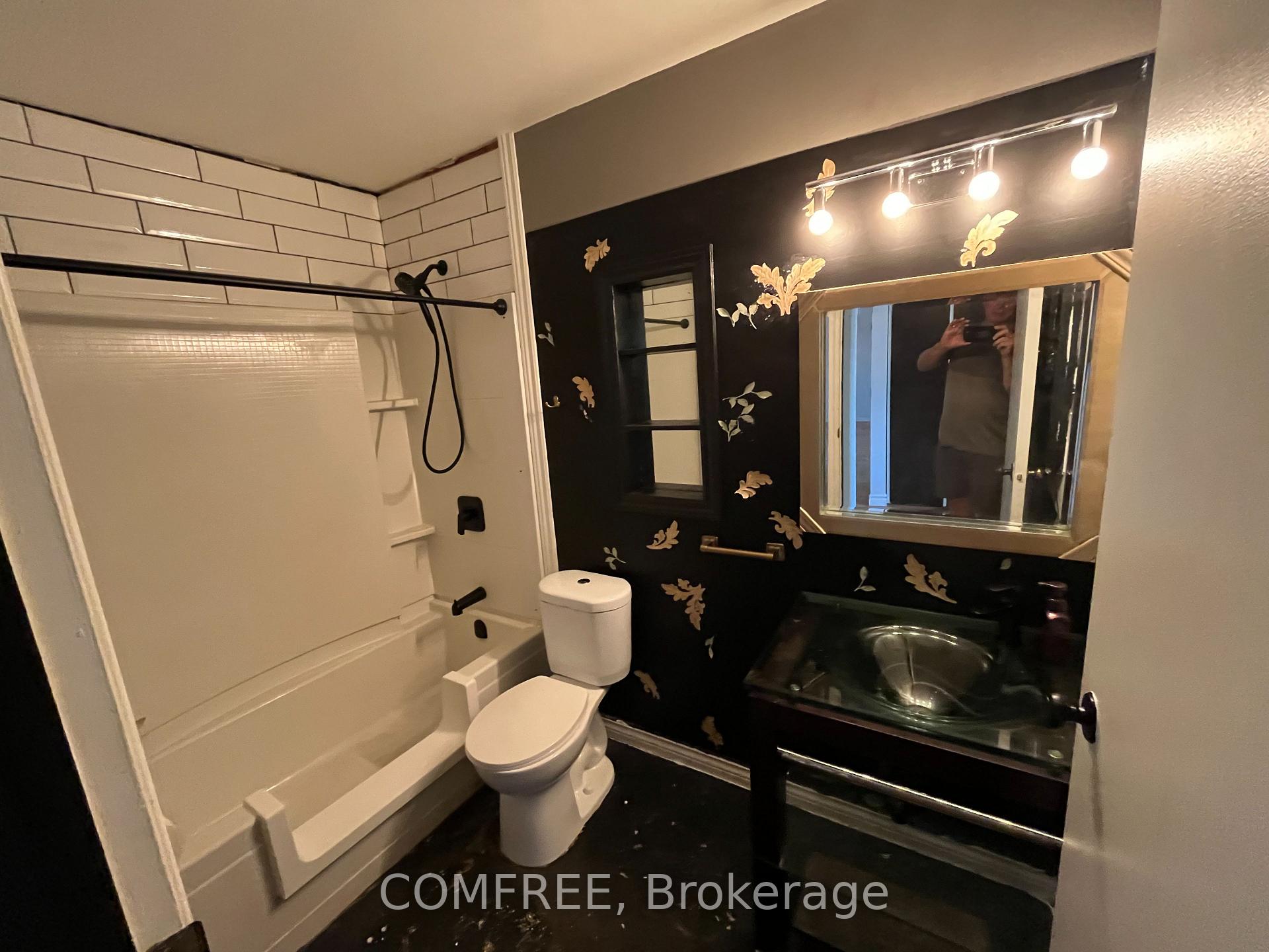 Photo 14 of Unit 41, 136 Conway Drive, London, South X — HOMEH