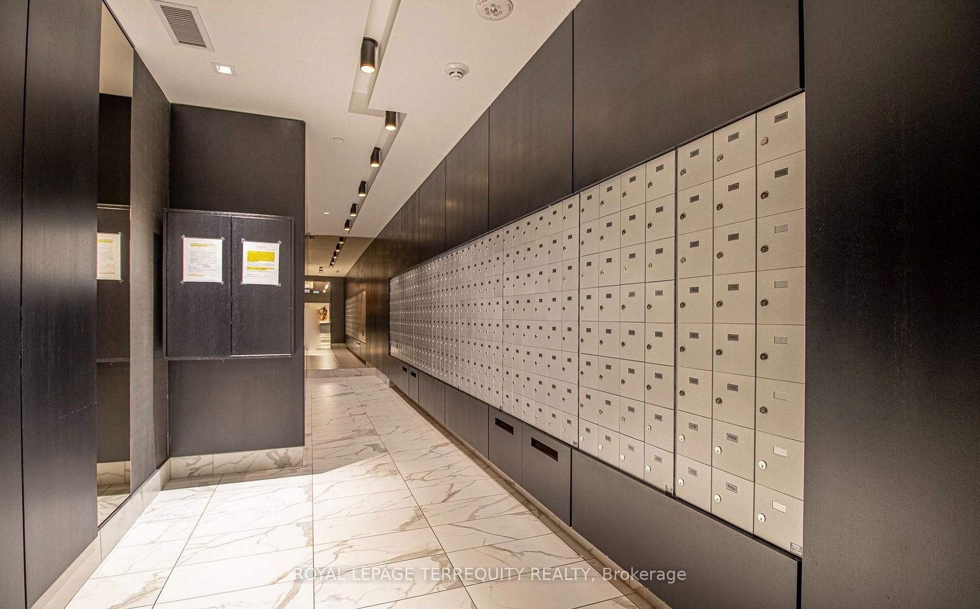Photo 15 of Unit 4004, 327 King Street W, Toronto, Waterfront Communities — HOMEH
