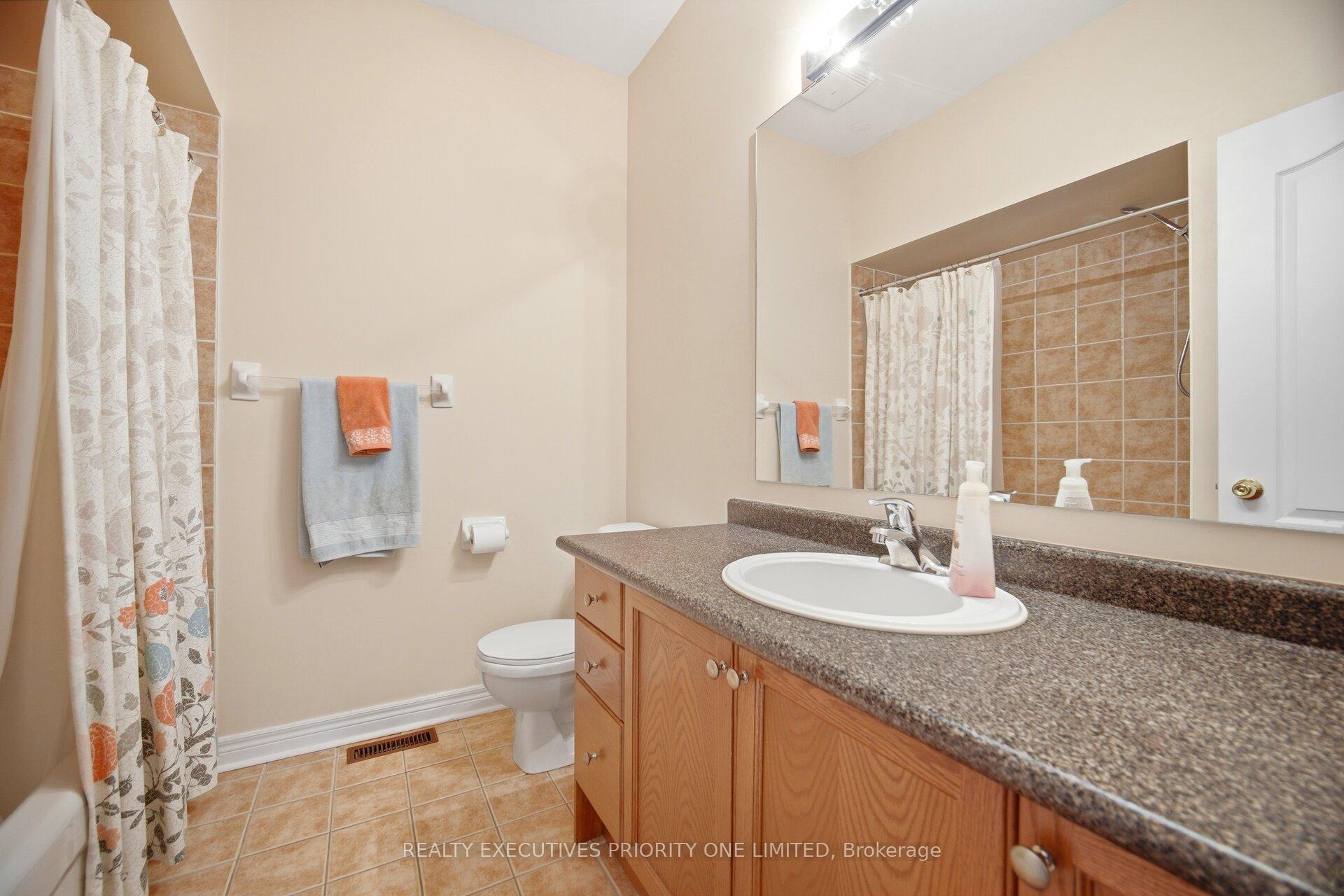 Photo 29 of 10 Bottero Drive, Vaughan, Rural Vaughan — HOMEH