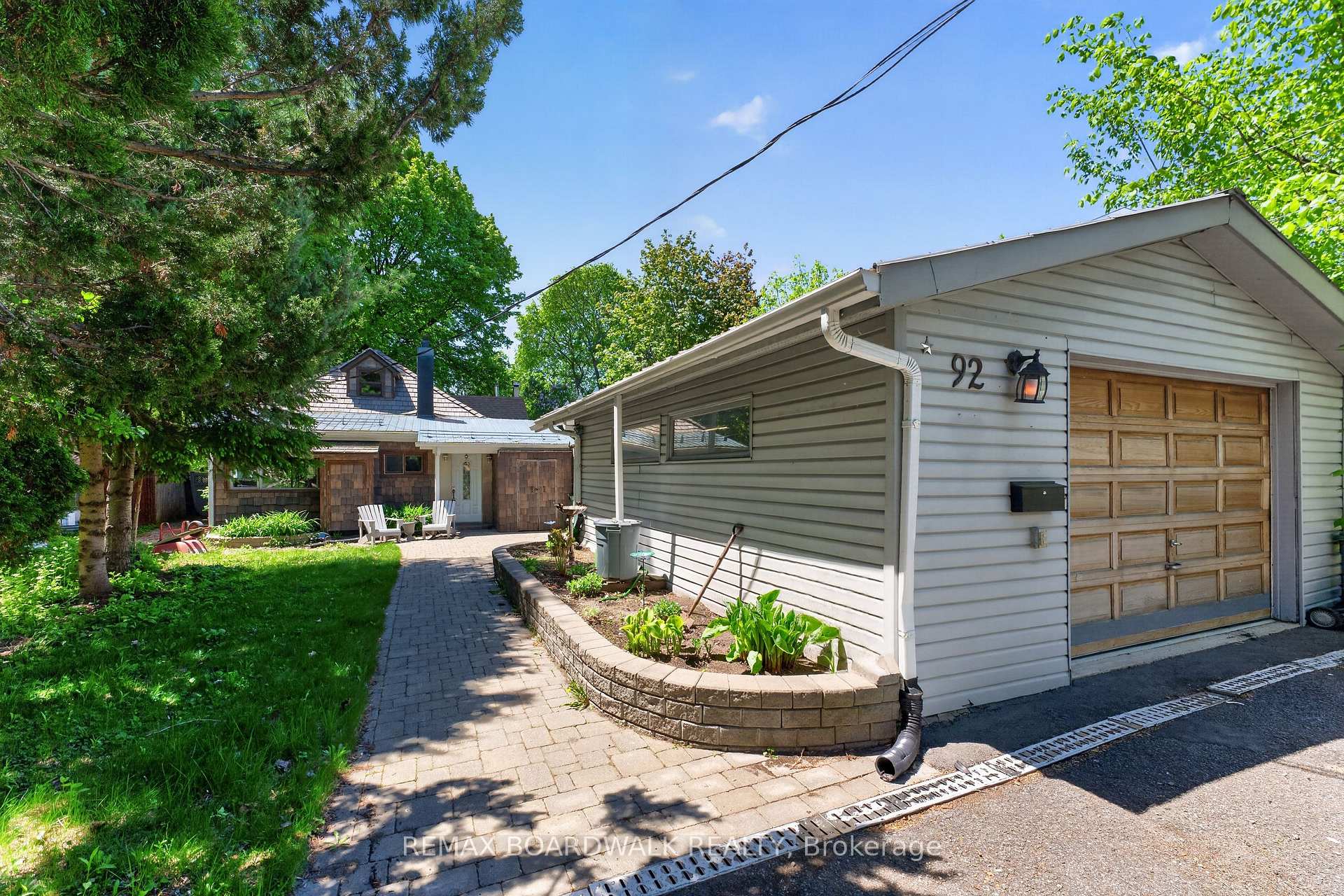 Photo 14 of 92 Orvigale Road, Ottawa, Woodroffe — HOMEH