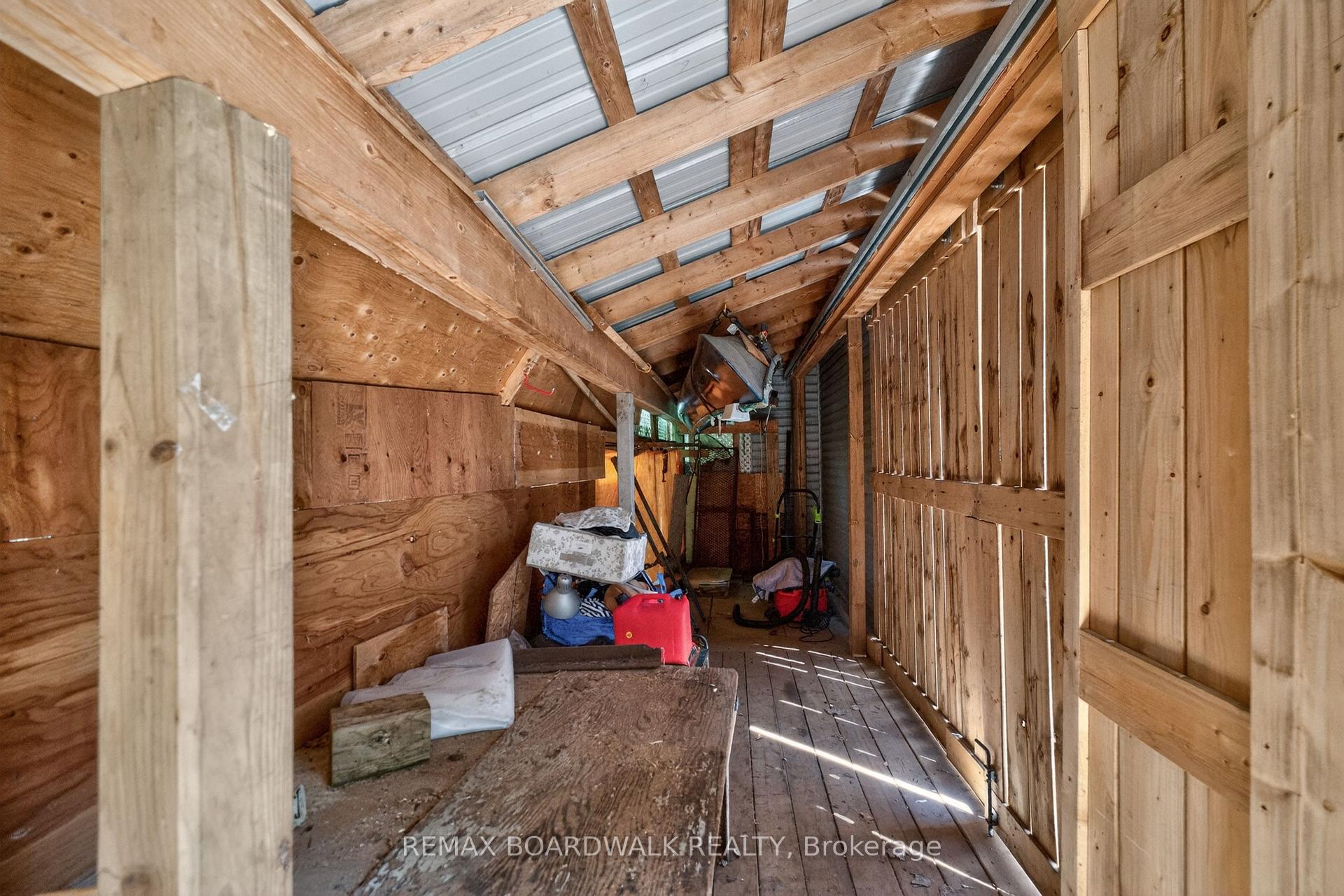 Photo 45 of 92 Orvigale Road, Ottawa, Woodroffe — HOMEH