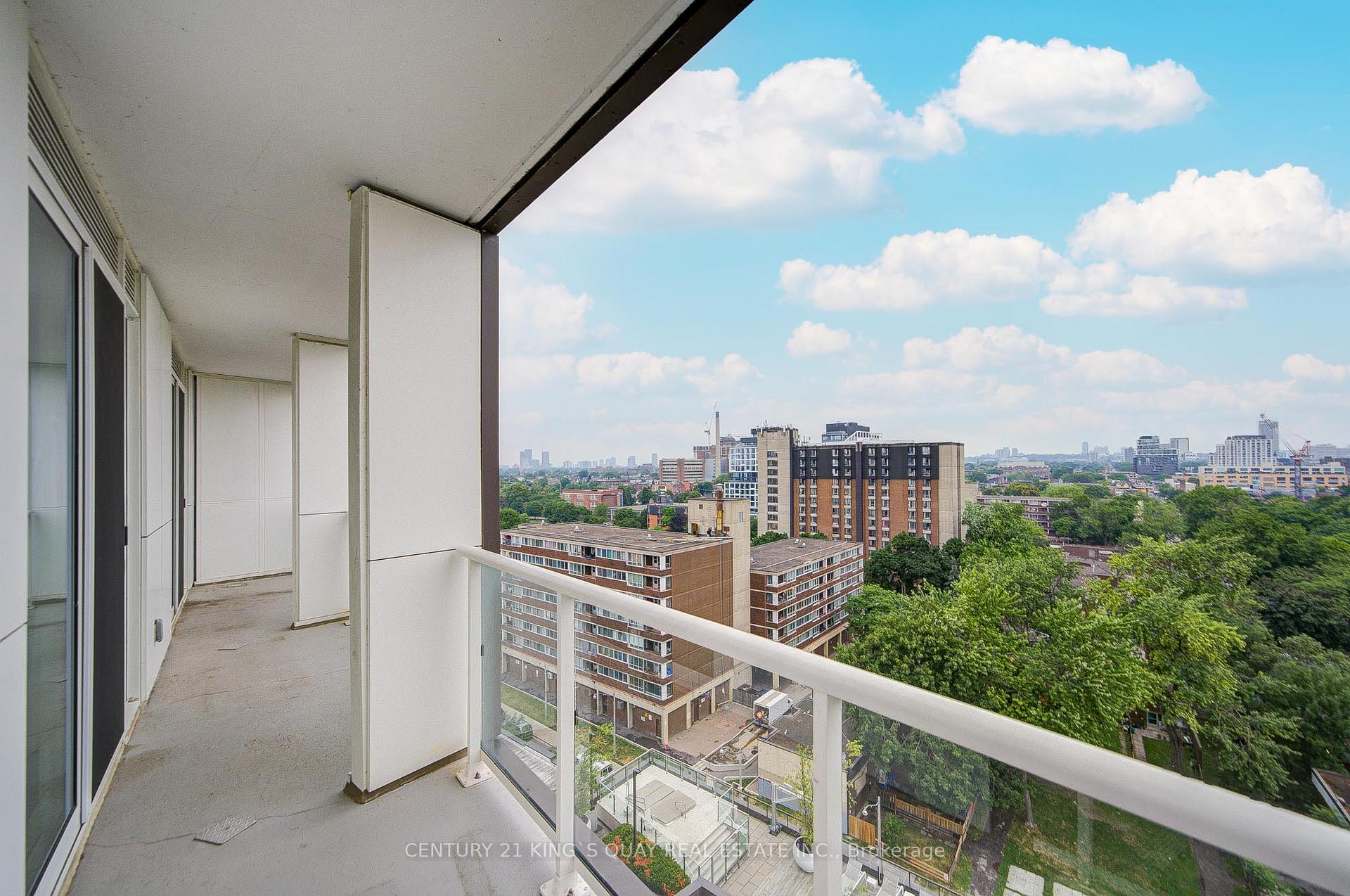 Photo 15 of Unit 1106, 80 Vanauley Street, Toronto, Kensington-Chinatown — HOMEH
