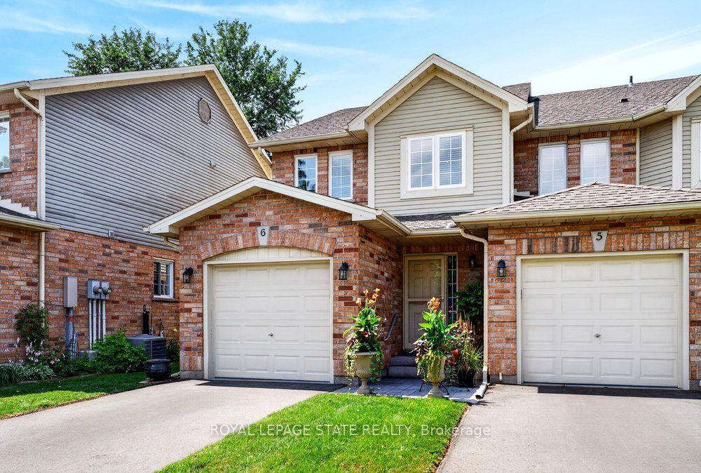 Photo 11 of Unit 6, 44 Frances Avenue, Hamilton, Lakeshore — HOMEH