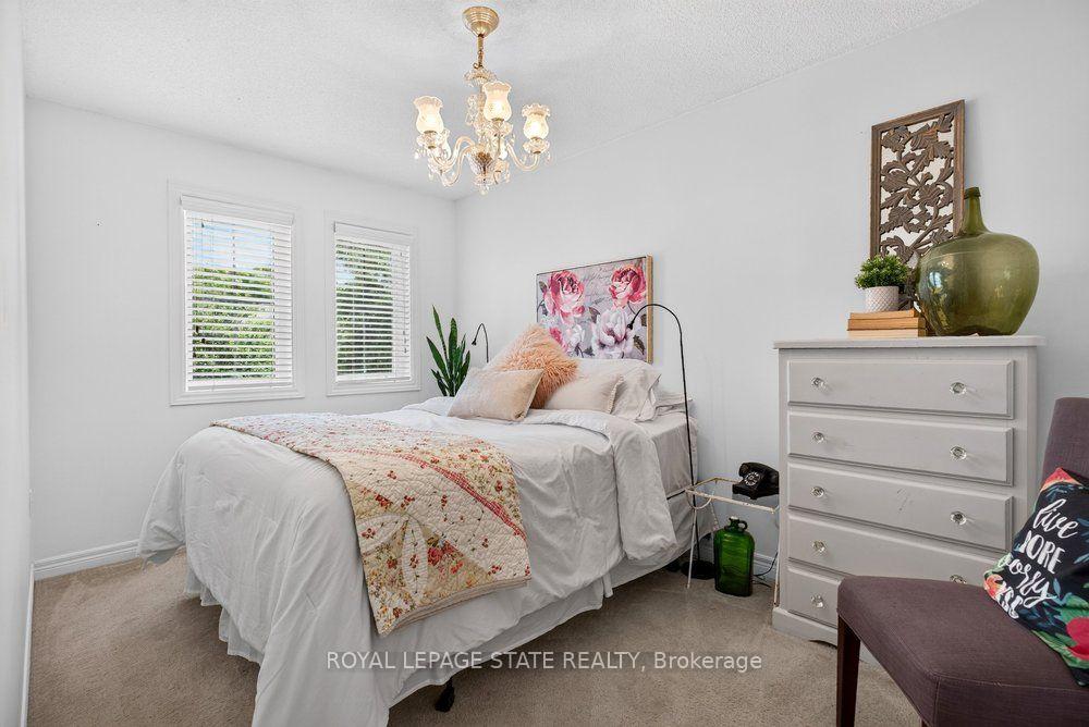 Photo 33 of Unit 6, 44 Frances Avenue, Hamilton, Lakeshore — HOMEH