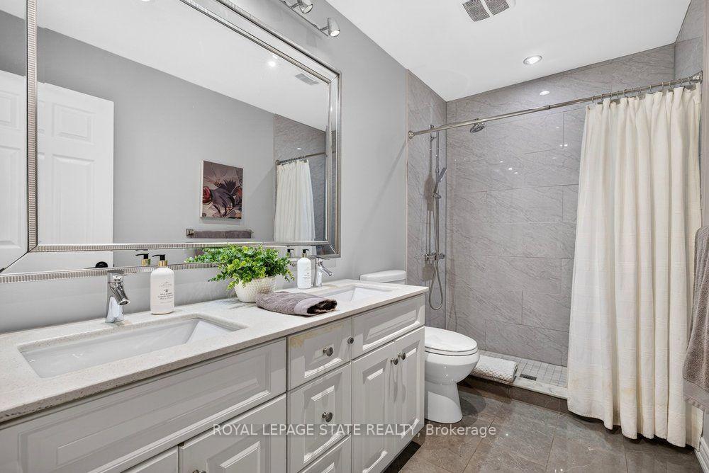 Photo 36 of Unit 6, 44 Frances Avenue, Hamilton, Lakeshore — HOMEH
