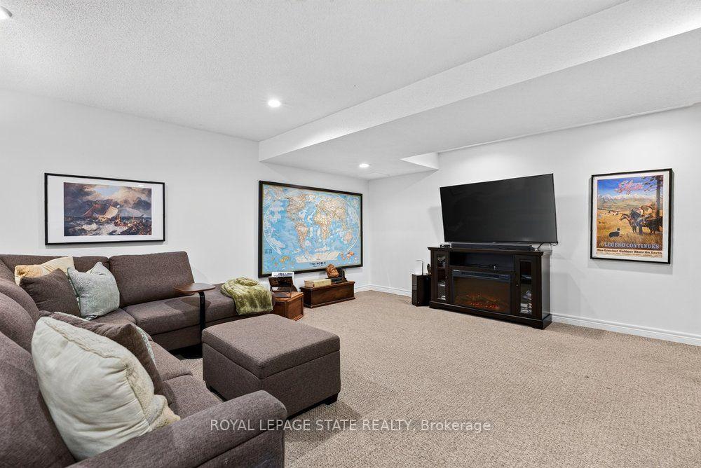 Photo 39 of Unit 6, 44 Frances Avenue, Hamilton, Lakeshore — HOMEH
