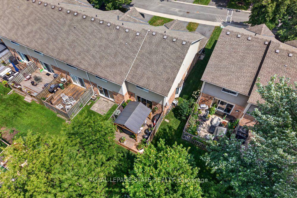 Photo 47 of Unit 6, 44 Frances Avenue, Hamilton, Lakeshore — HOMEH
