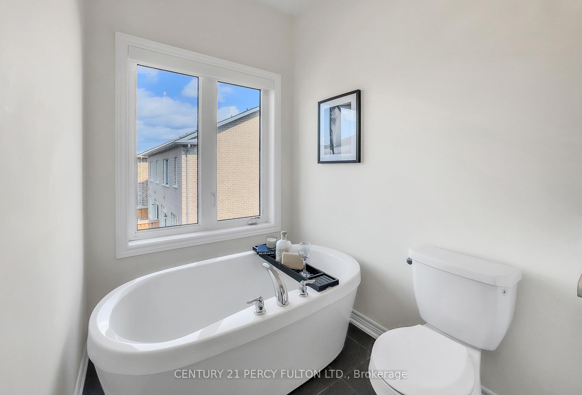 Photo 22 of 54 Conarty Crescent, Whitby, Rural Whitby — HOMEH