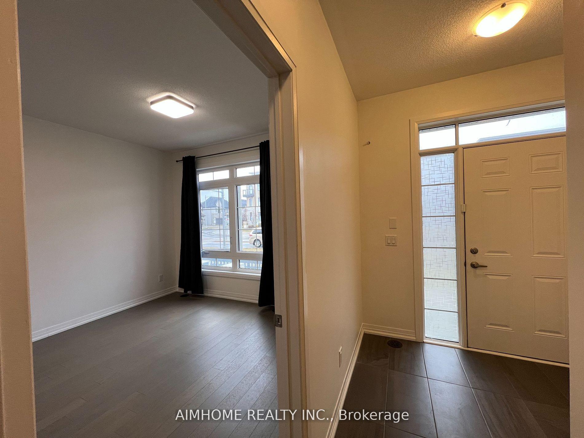 Photo 9 of 80 Village Parkway, Markham, Unionville — HOMEH