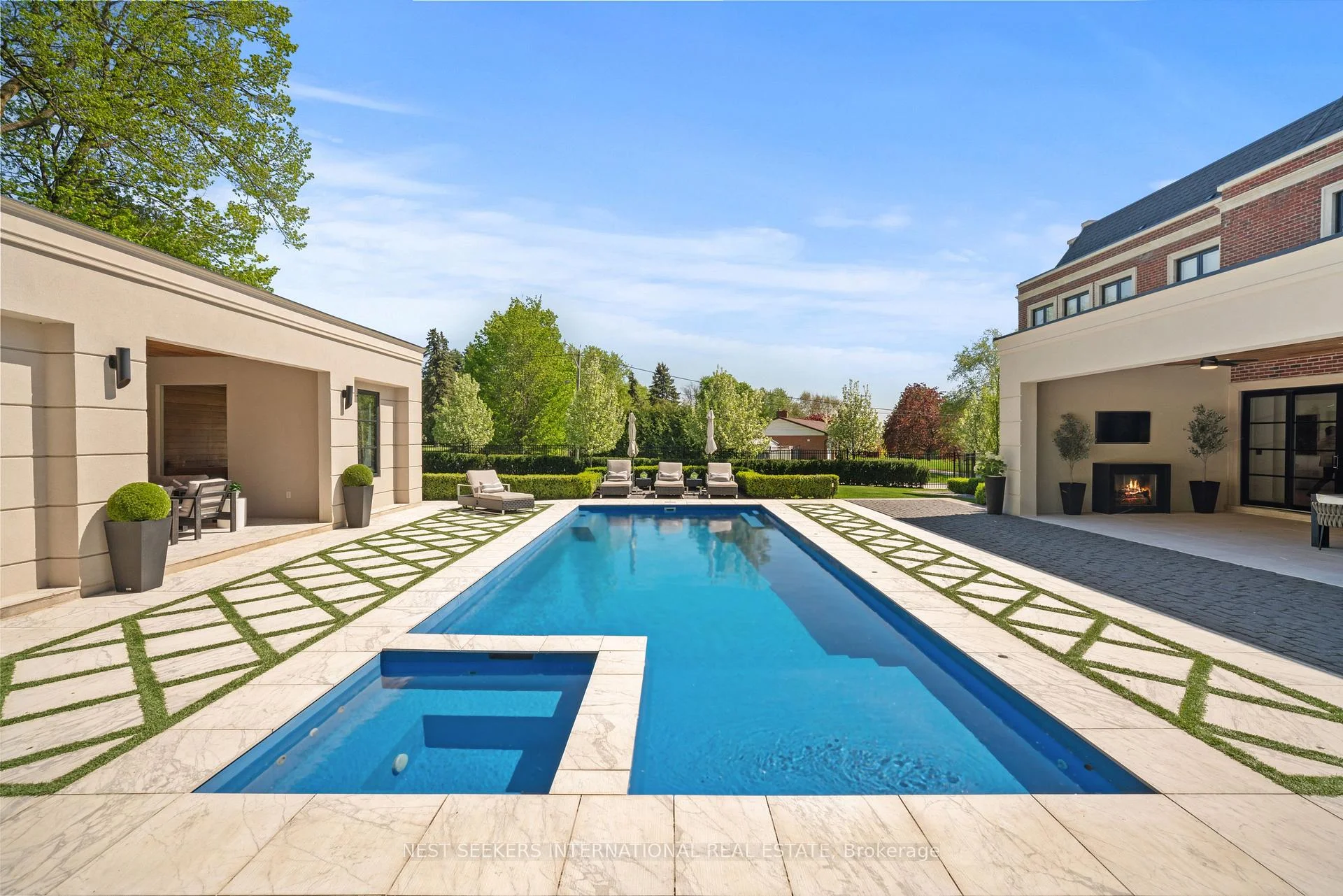 Photo 49 of 6 Forestave Crescent, King, Nobleton — HOMEH