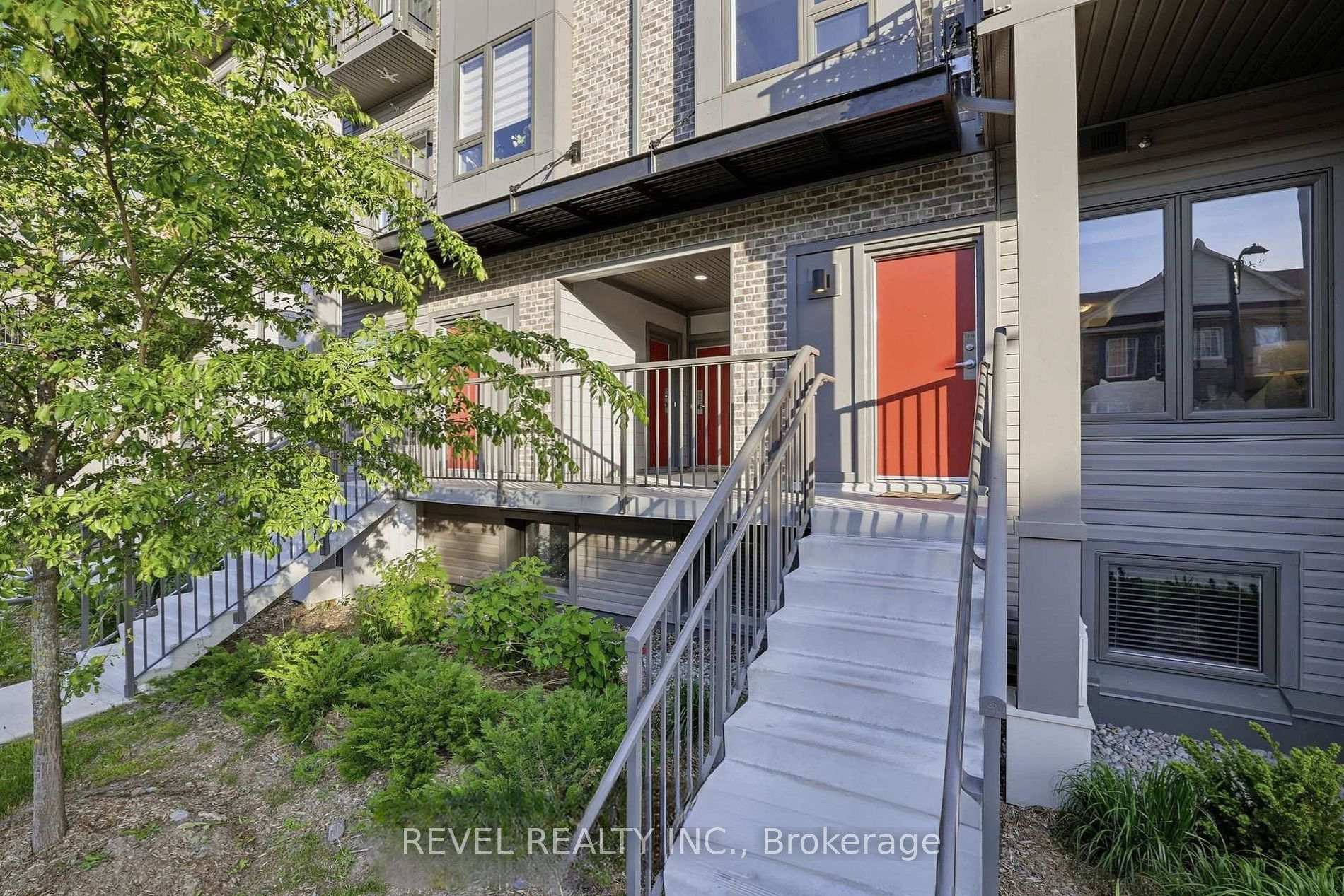 Photo 1 of Unit 304, 2635 William Jackson Drive, Pickering, Duffin Heights — HOMEH