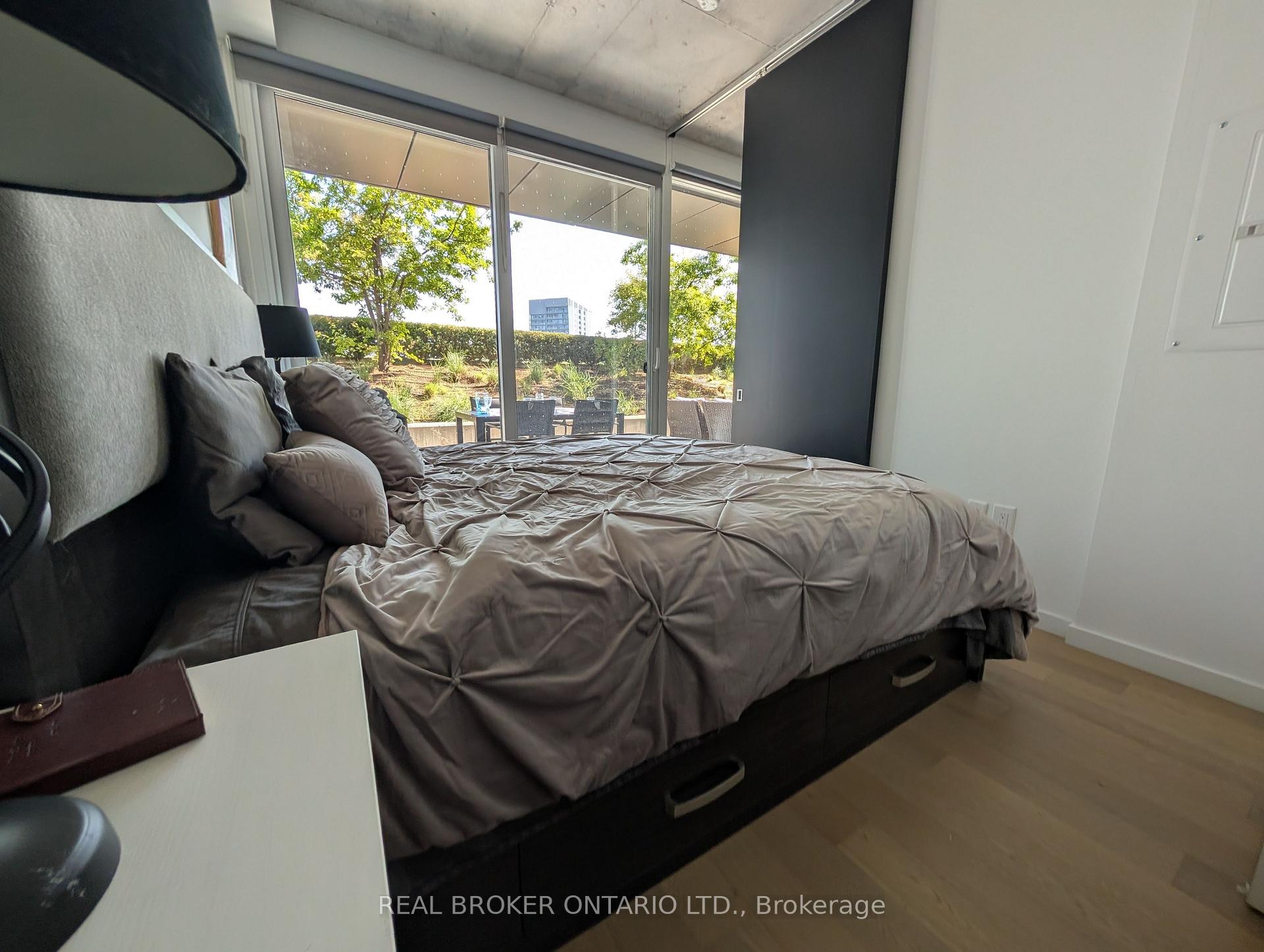 Photo 9 of Unit 712, 170 Bayview Avenue, Toronto, Waterfront Communities — HOMEH