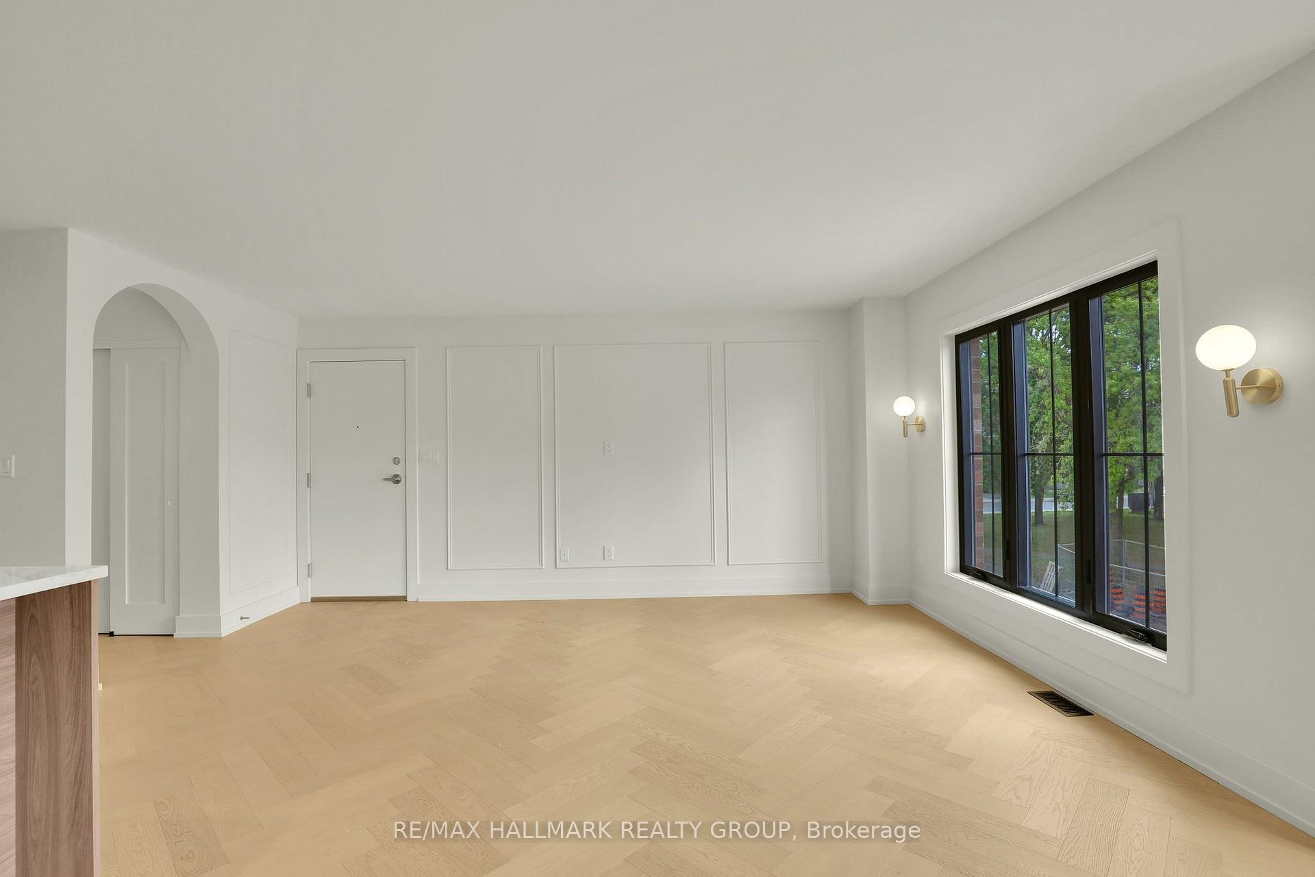 Photo 9 of Unit 2, 13 Ella Street, Ottawa, Glebe — HOMEH