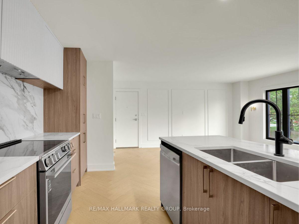 Photo 14 of Unit 2, 13 Ella Street, Ottawa, Glebe — HOMEH