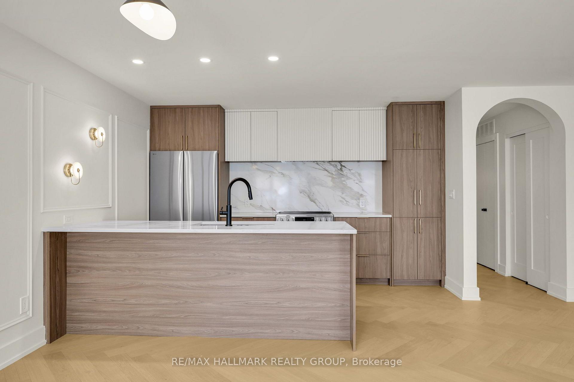 Photo 15 of Unit 2, 13 Ella Street, Ottawa, Glebe — HOMEH