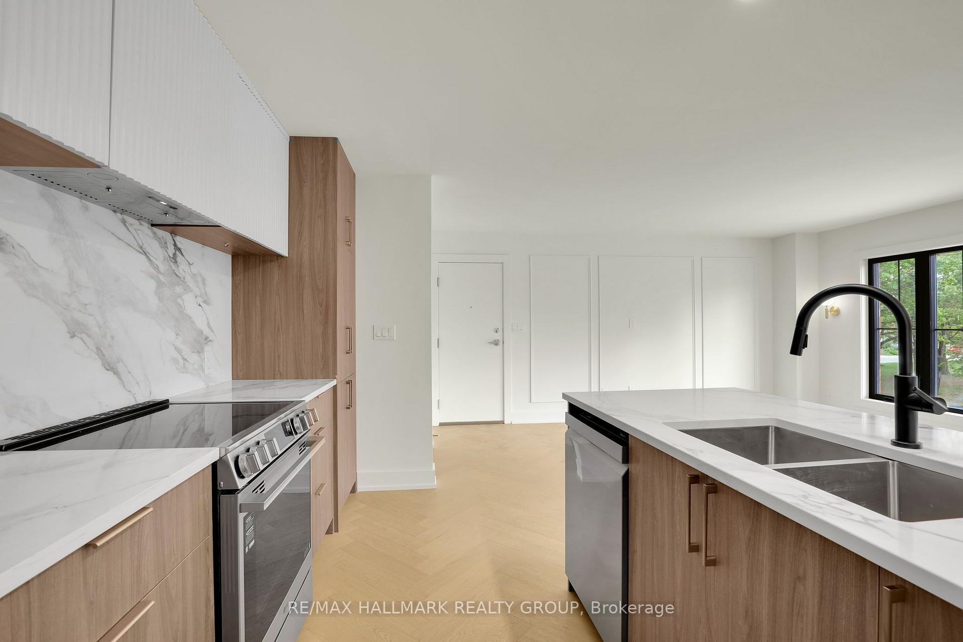 Photo 17 of Unit 2, 13 Ella Street, Ottawa, Glebe — HOMEH
