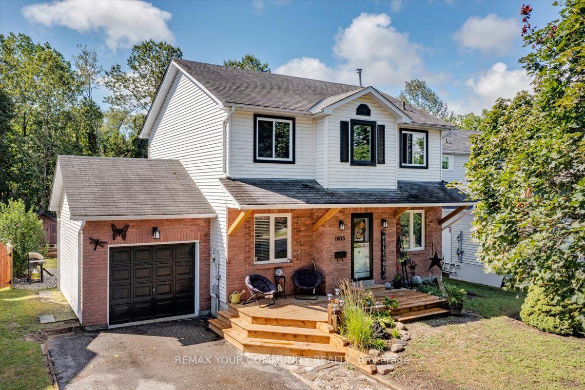 Photo 2 of 1005 Vance Crescent, Innisfil, Rural Innisfil — HOMEH