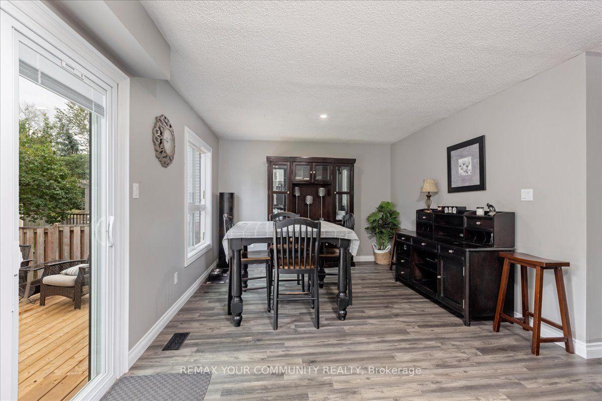 Photo 13 of 1005 Vance Crescent, Innisfil, Rural Innisfil — HOMEH