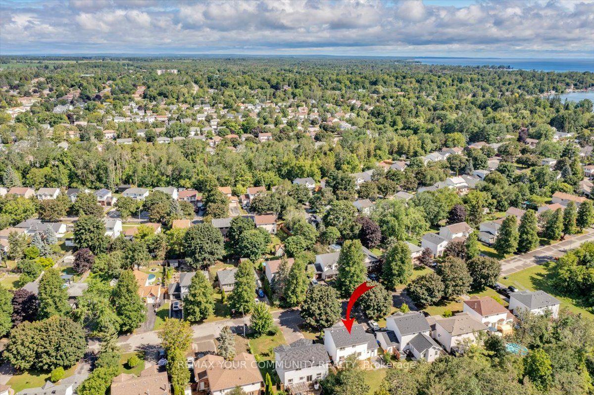 Photo 36 of 1005 Vance Crescent, Innisfil, Rural Innisfil — HOMEH