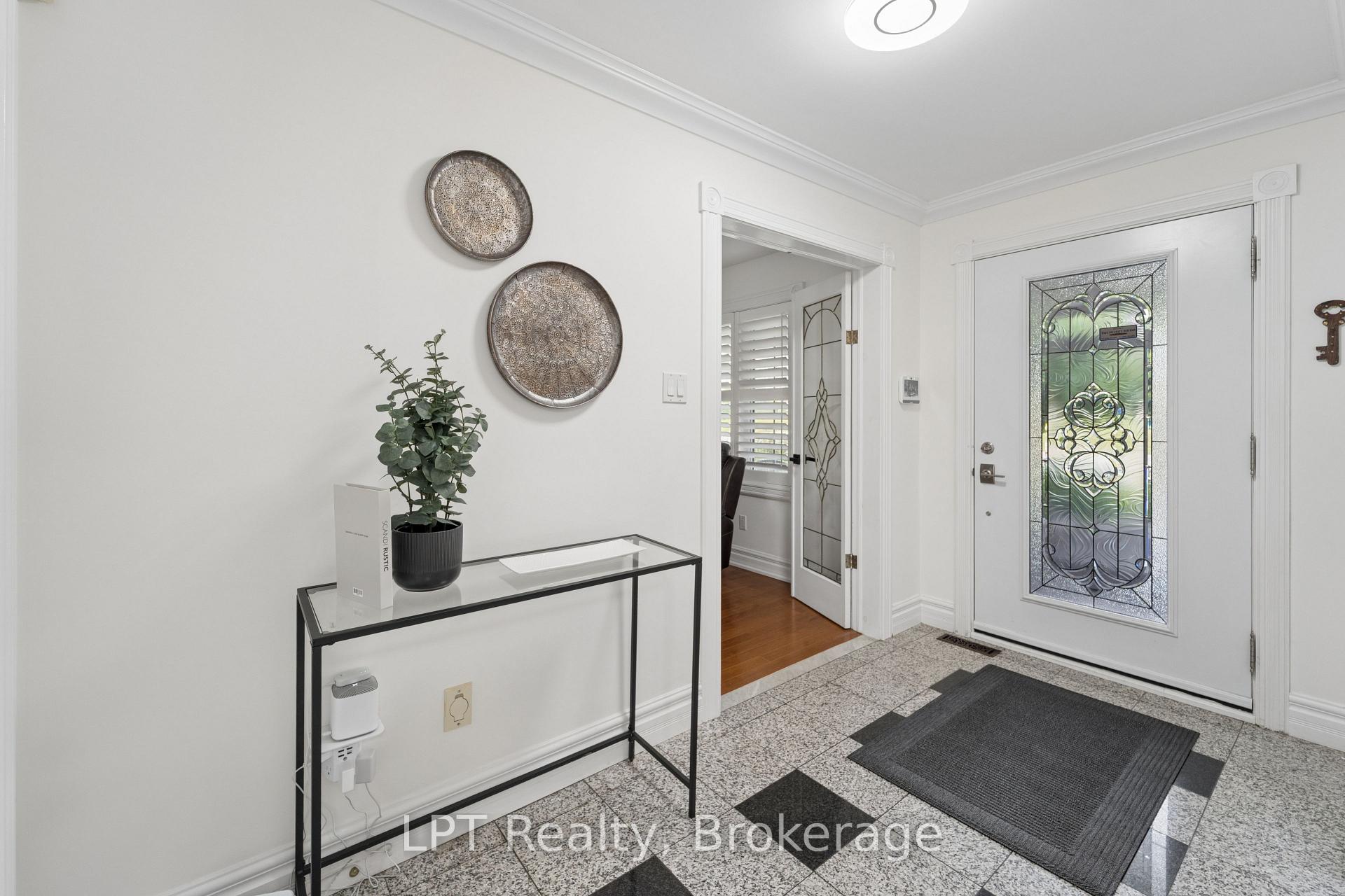 Photo 6 of 1 Mayfield Crescent, Whitby, Pringle Creek — HOMEH