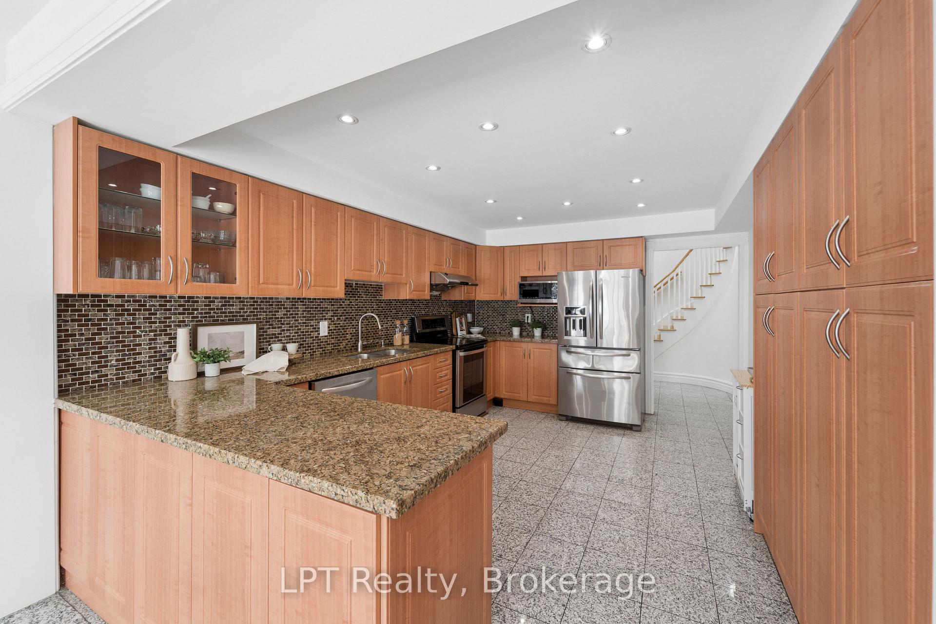 Photo 12 of 1 Mayfield Crescent, Whitby, Pringle Creek — HOMEH