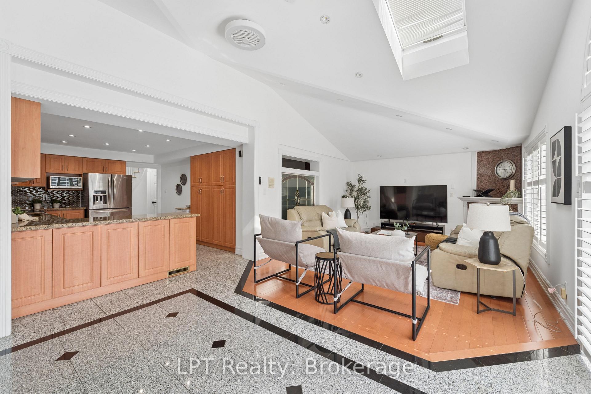 Photo 18 of 1 Mayfield Crescent, Whitby, Pringle Creek — HOMEH