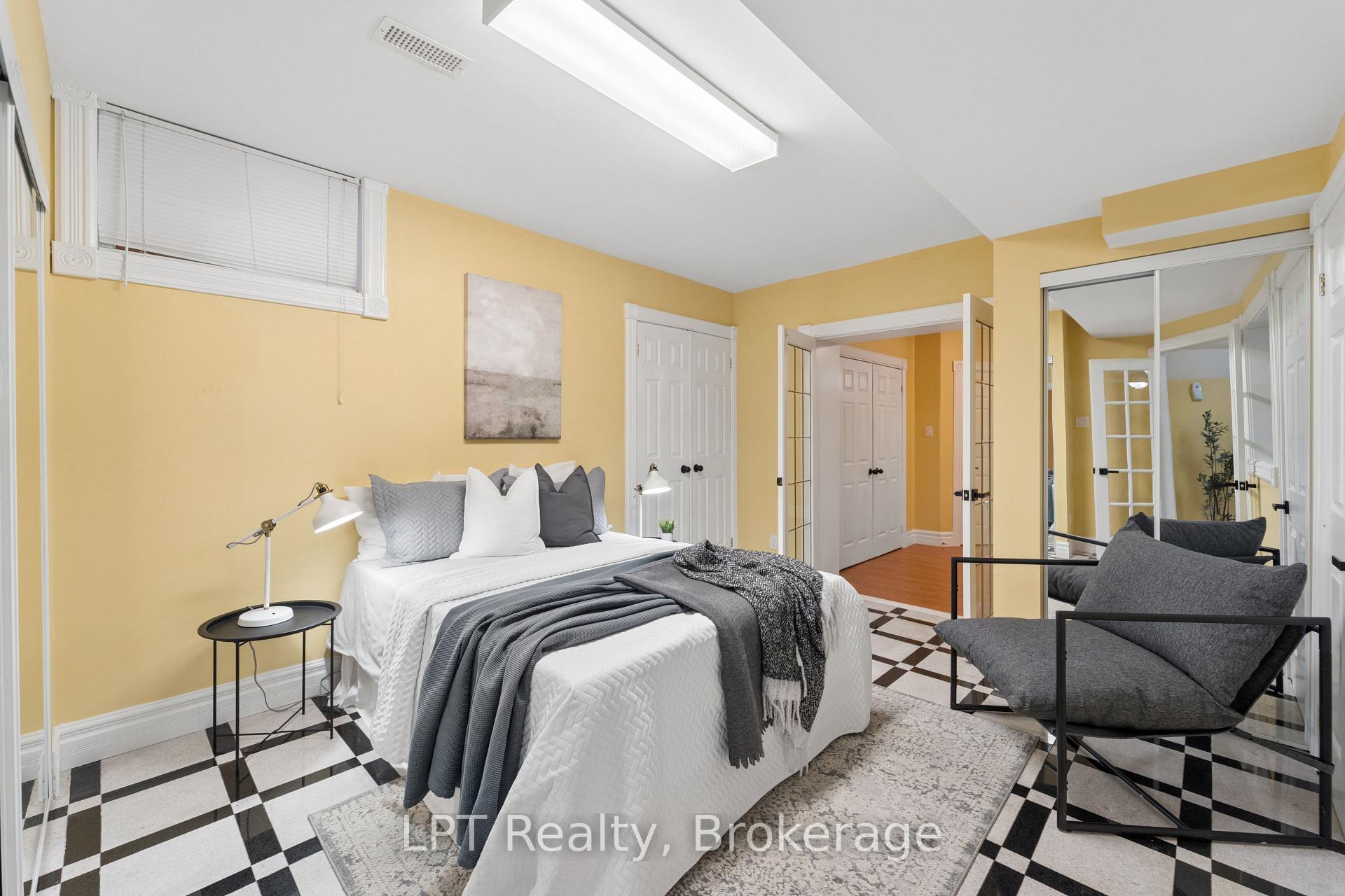 Photo 40 of 1 Mayfield Crescent, Whitby, Pringle Creek — HOMEH