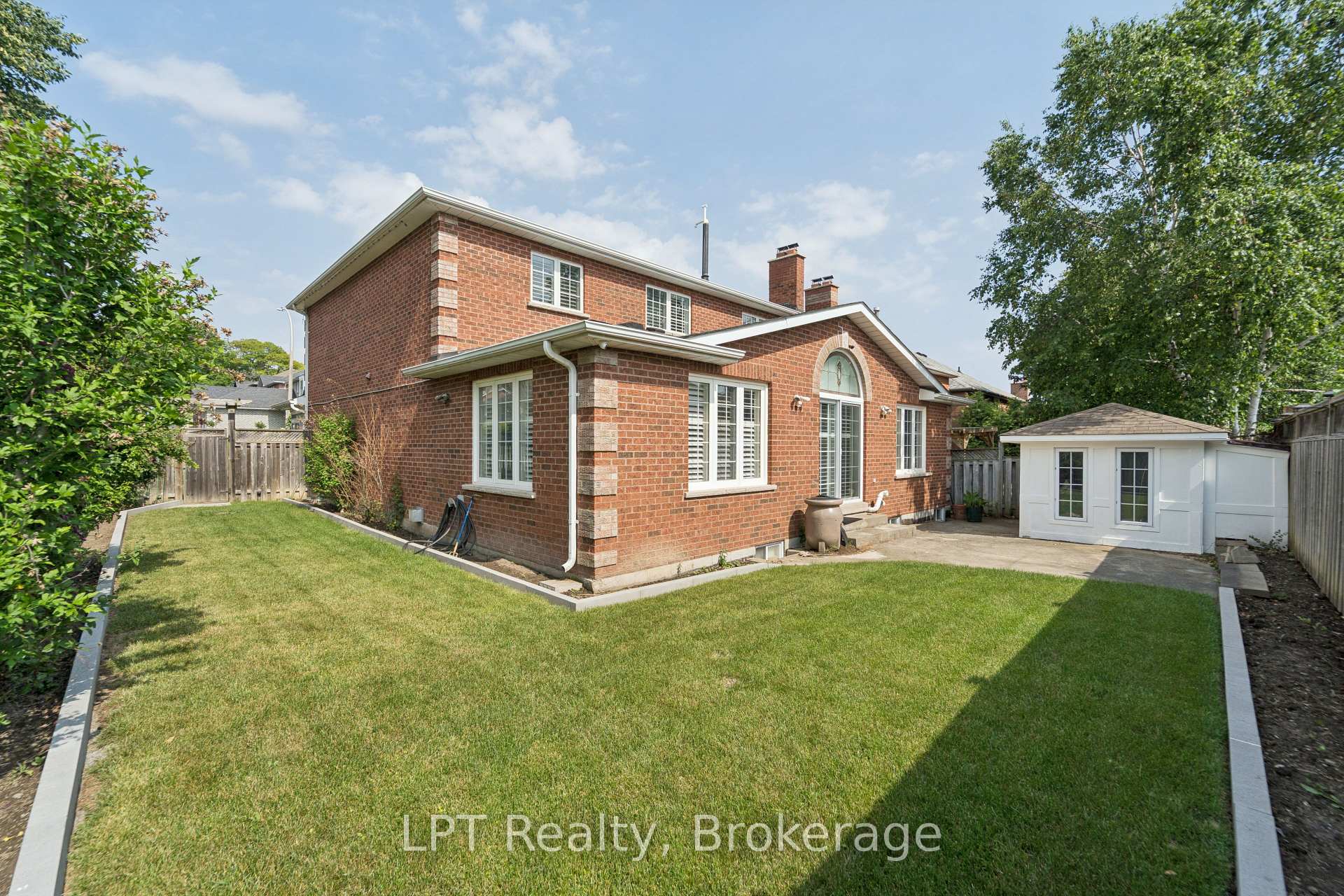 Photo 45 of 1 Mayfield Crescent, Whitby, Pringle Creek — HOMEH