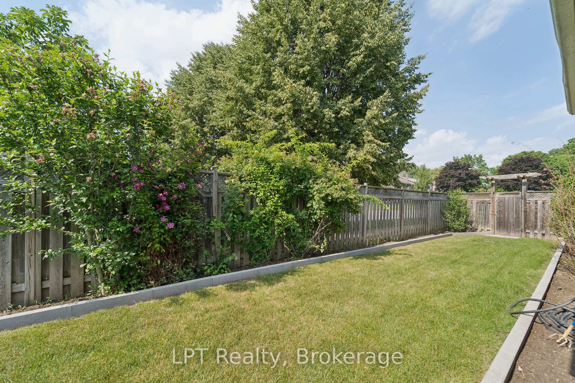 Photo 46 of 1 Mayfield Crescent, Whitby, Pringle Creek — HOMEH