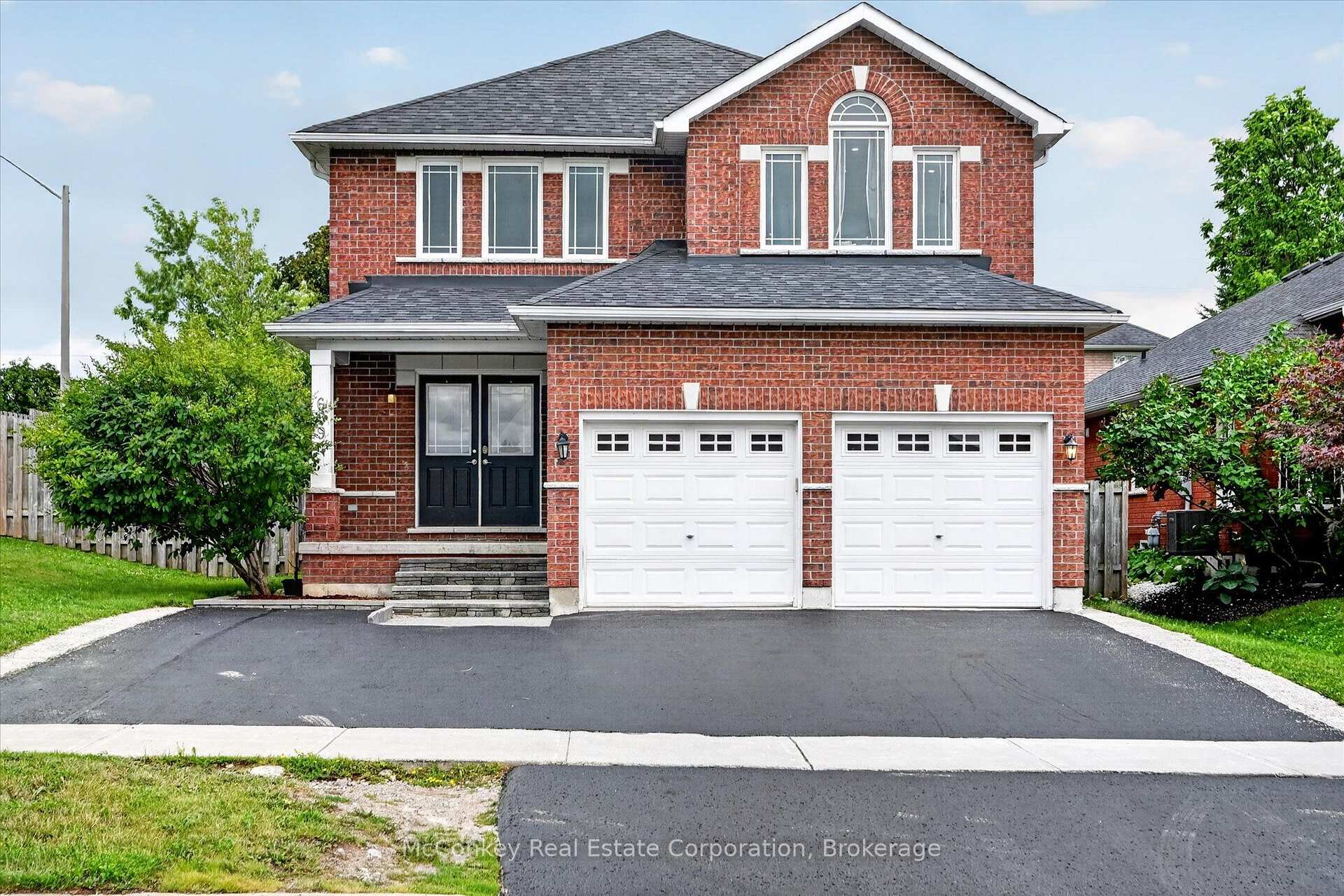 Photo 49 of 609 Ackerman Crescent, Peterborough, Monaghan Ward 2 — HOMEH