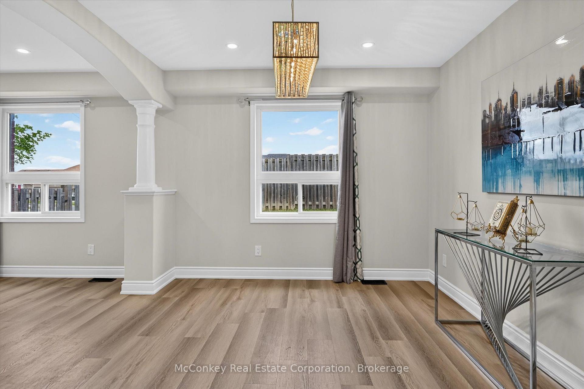 Photo 14 of 609 Ackerman Crescent, Peterborough, Monaghan Ward 2 — HOMEH
