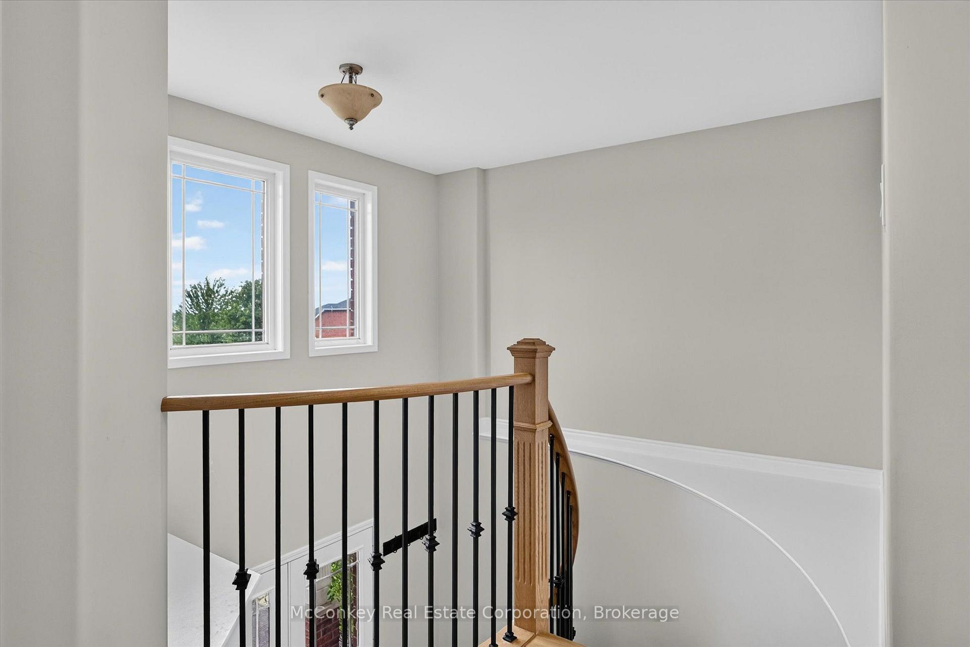Photo 25 of 609 Ackerman Crescent, Peterborough, Monaghan Ward 2 — HOMEH
