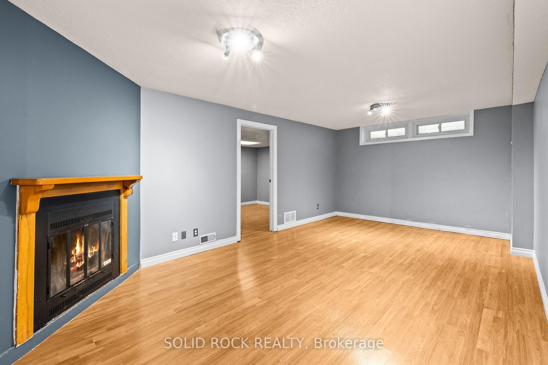 Photo 33 of 1631 Charbonneau Street, Ottawa, Bilberry Creek/Queenswood Heights — HOMEH