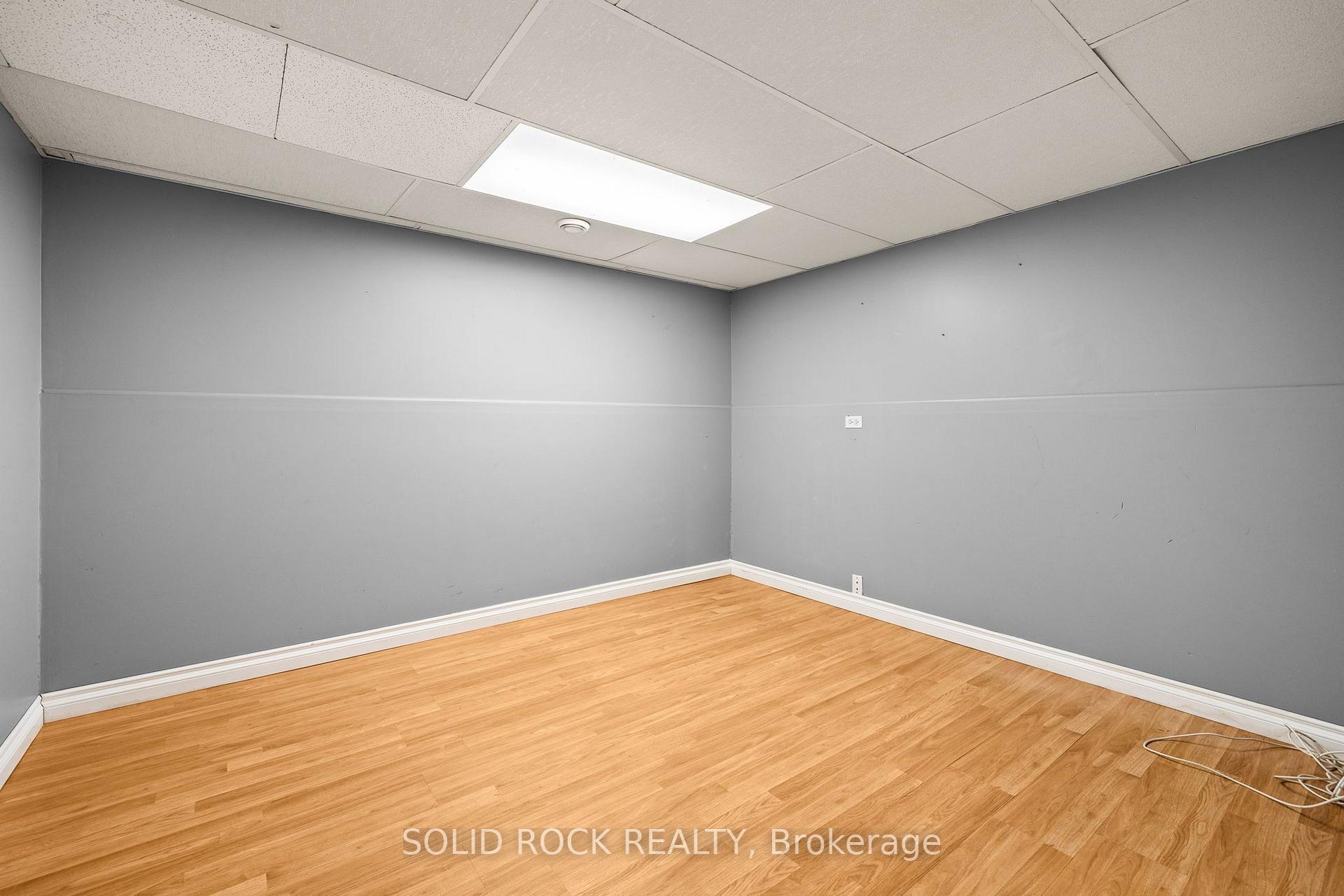 Photo 35 of 1631 Charbonneau Street, Ottawa, Bilberry Creek/Queenswood Heights — HOMEH