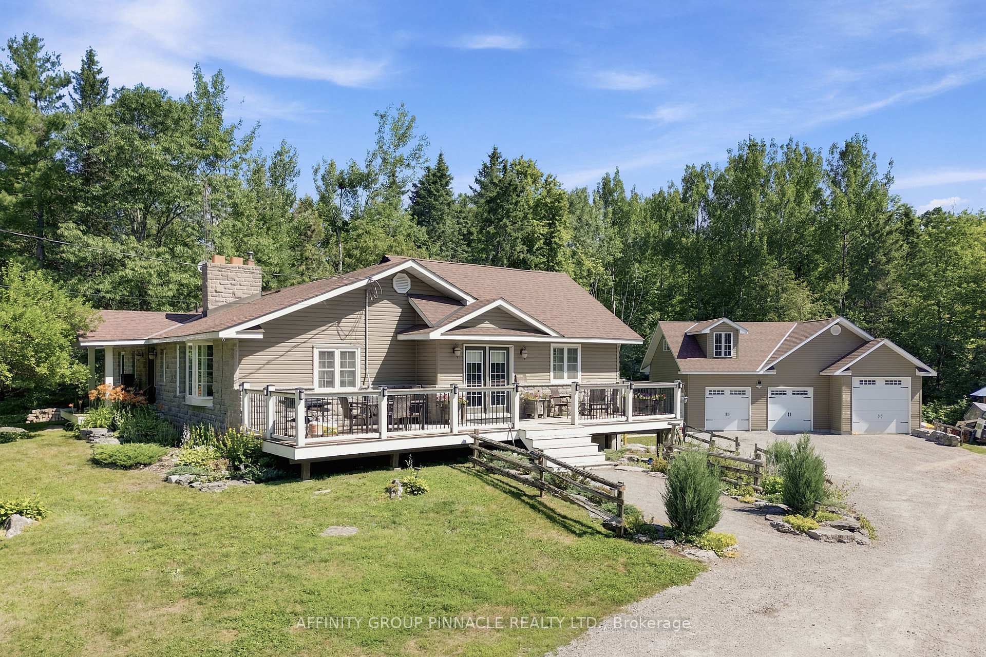Front of 1930 County Rd 121