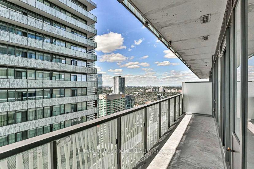 Photo 12 of Unit 5004, 50 Charles Street E, Toronto, Church-Yonge Corridor — HOMEH