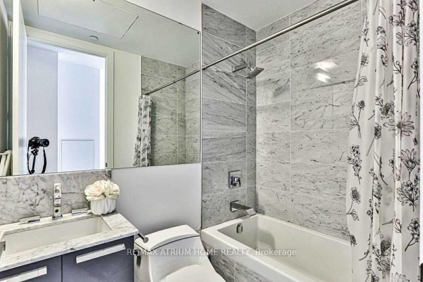 Photo 14 of Unit 5004, 50 Charles Street E, Toronto, Church-Yonge Corridor — HOMEH