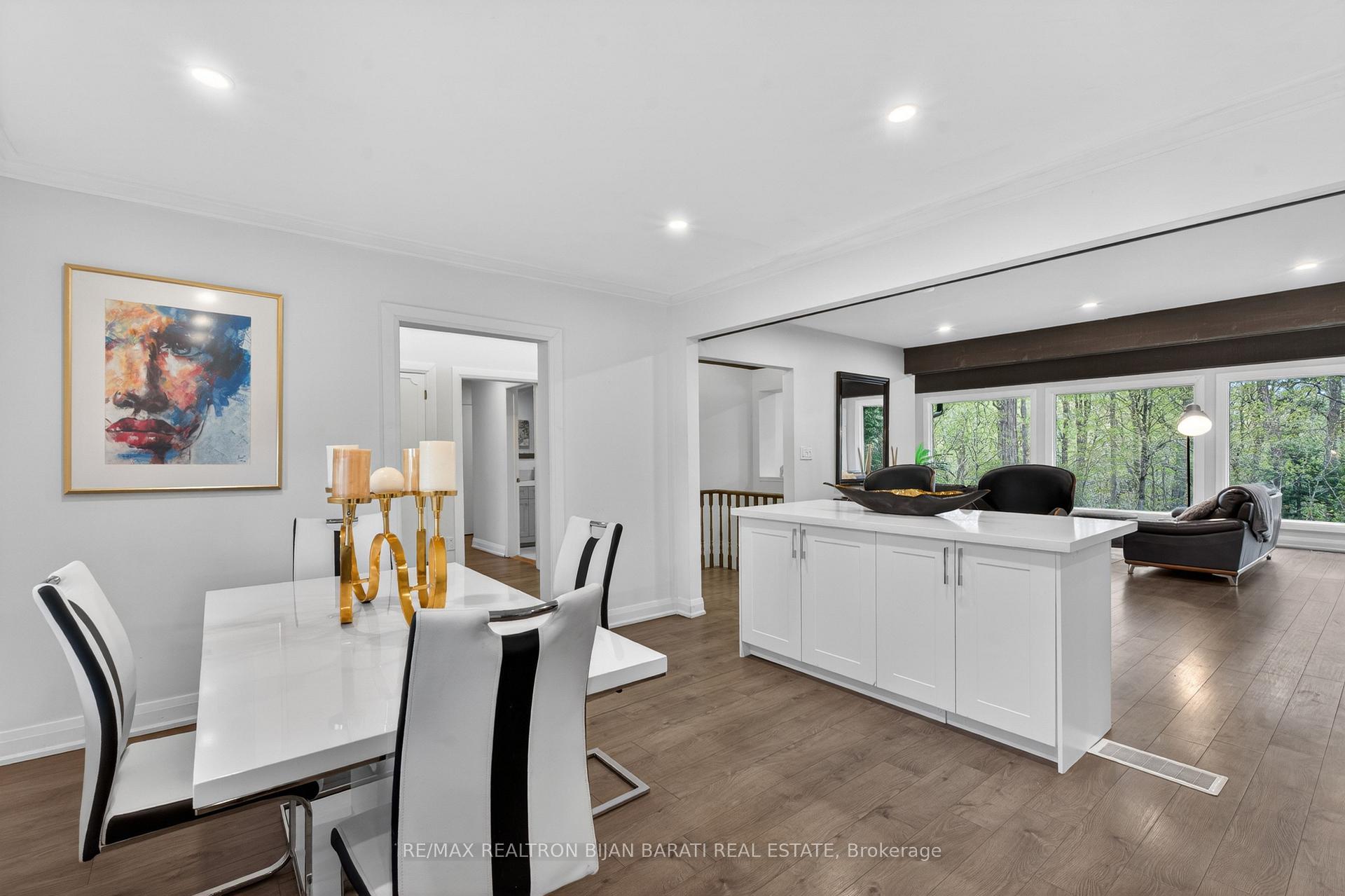 Photo 11 of 73 Forest Grove Drive, North York, Bayview Village — HOMEH