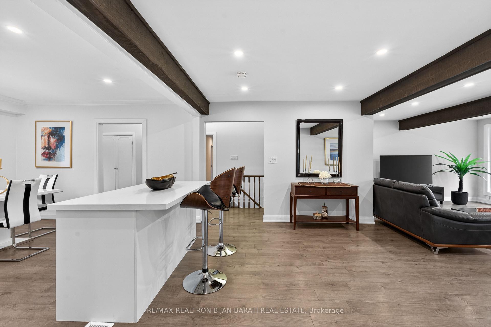 Photo 13 of 73 Forest Grove Drive, North York, Bayview Village — HOMEH