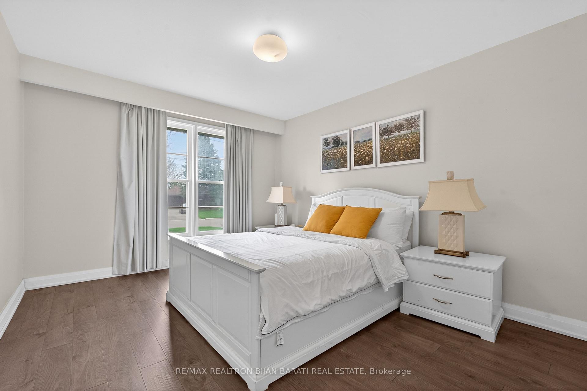 Photo 26 of 73 Forest Grove Drive, North York, Bayview Village — HOMEH