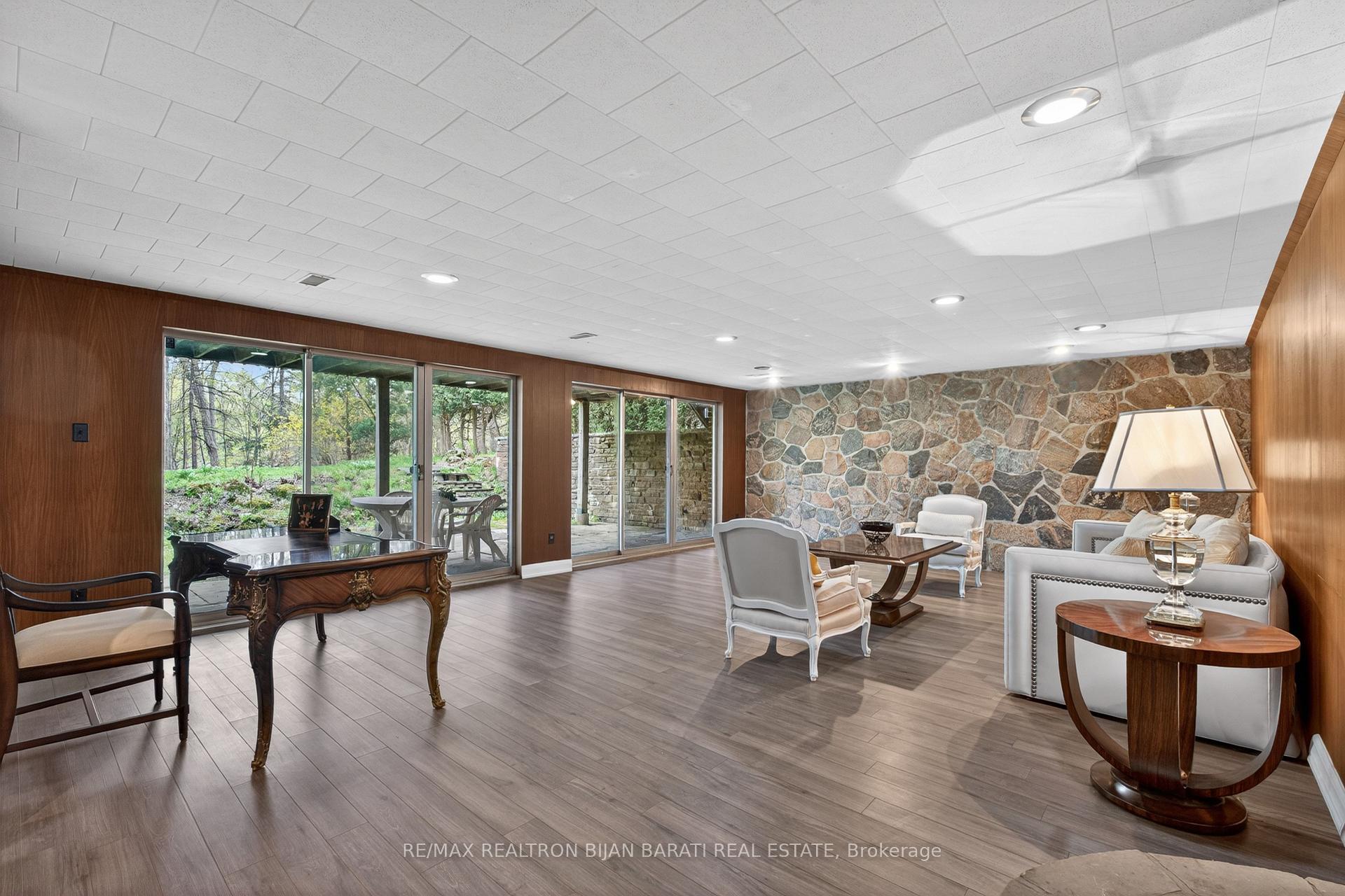 Photo 37 of 73 Forest Grove Drive, North York, Bayview Village — HOMEH